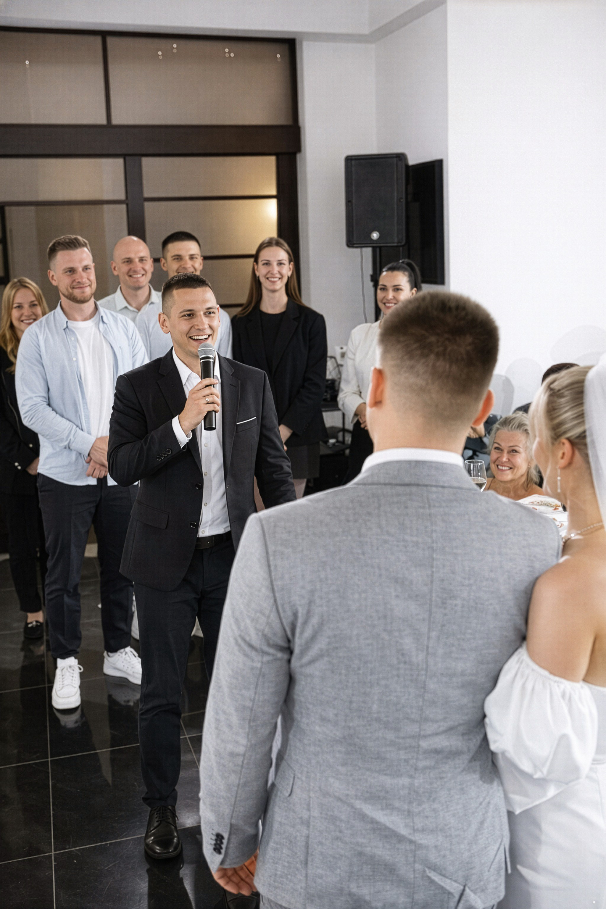 Свадебный фотограф в Екатеринбурге — Дмитрий и Анна в отеле Novotel. Фотограф Дмитрий Судаков — Свадебная и репортажная съемка в Екатеринбурге и Москве