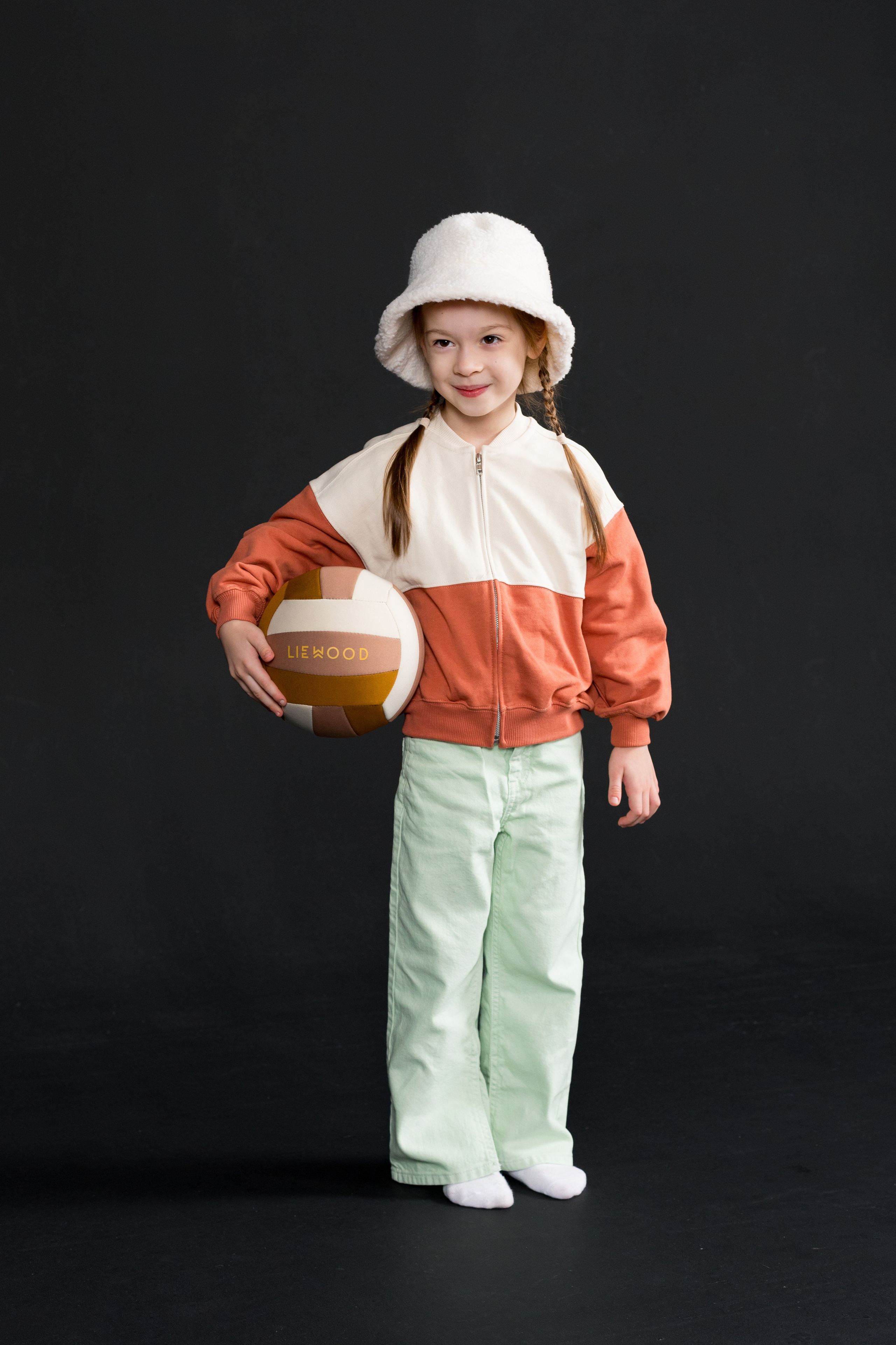 Лиза, 4 года. Детский и контент фотограф Надя Волкова Санкт-Петербург