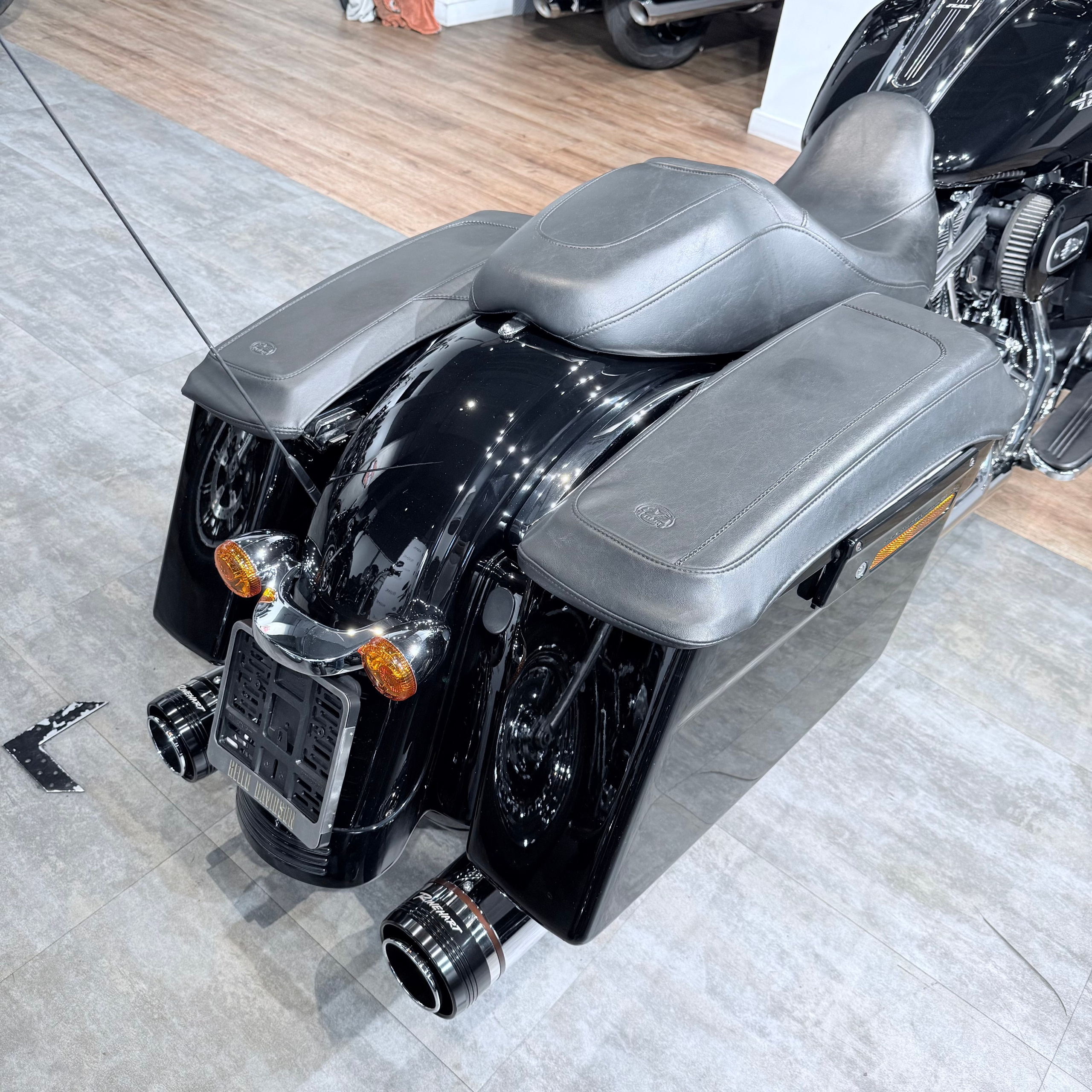 2012 Street Glide 103 АВS Vivid Вlаck. Hello Davidson, Москва. Только хорошие мотоциклы…