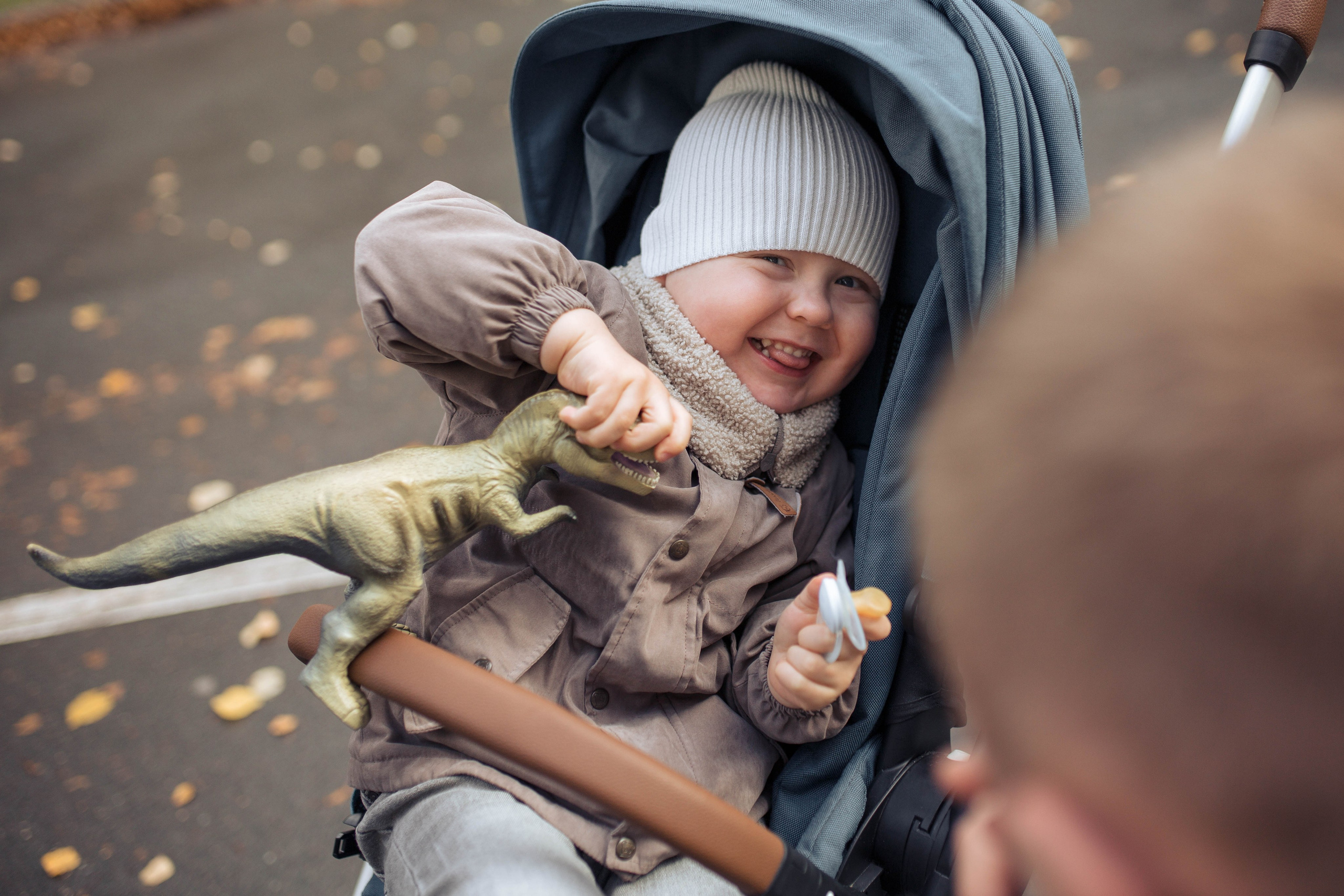 Семейная фотосессия в парке, прогулка по парку. Фотограф Валерия Горбунова Подольск Бутово Видное Щербинка