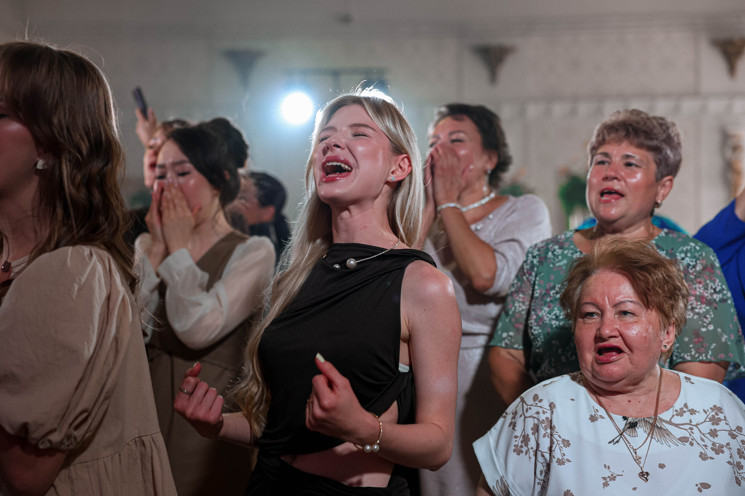 Lamborgini. Свадебный и Школьный фотограф Улан-Удэ Бурятия Джулия Топоева Выпускные альбомы Фотограф на мероприятие