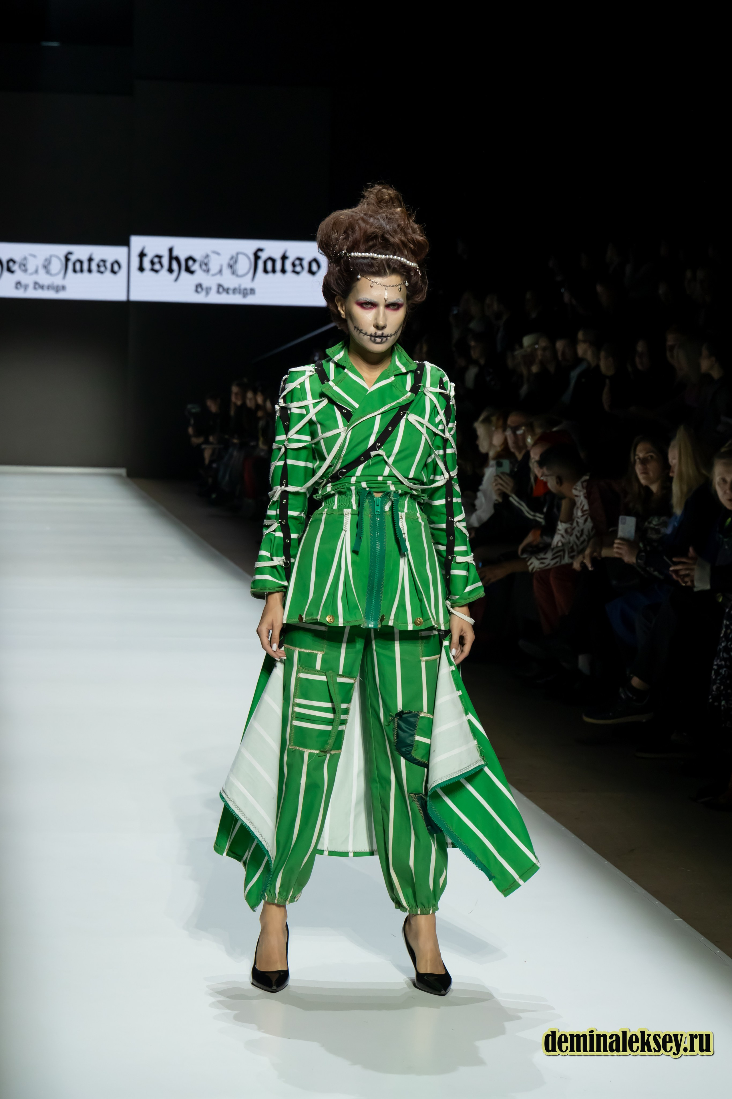 Московская неделя моды 2024 9 октября дизайнер Tshegofatso by design. Репортажный, семейный и студийный фотограф в Москве Демин Алексей