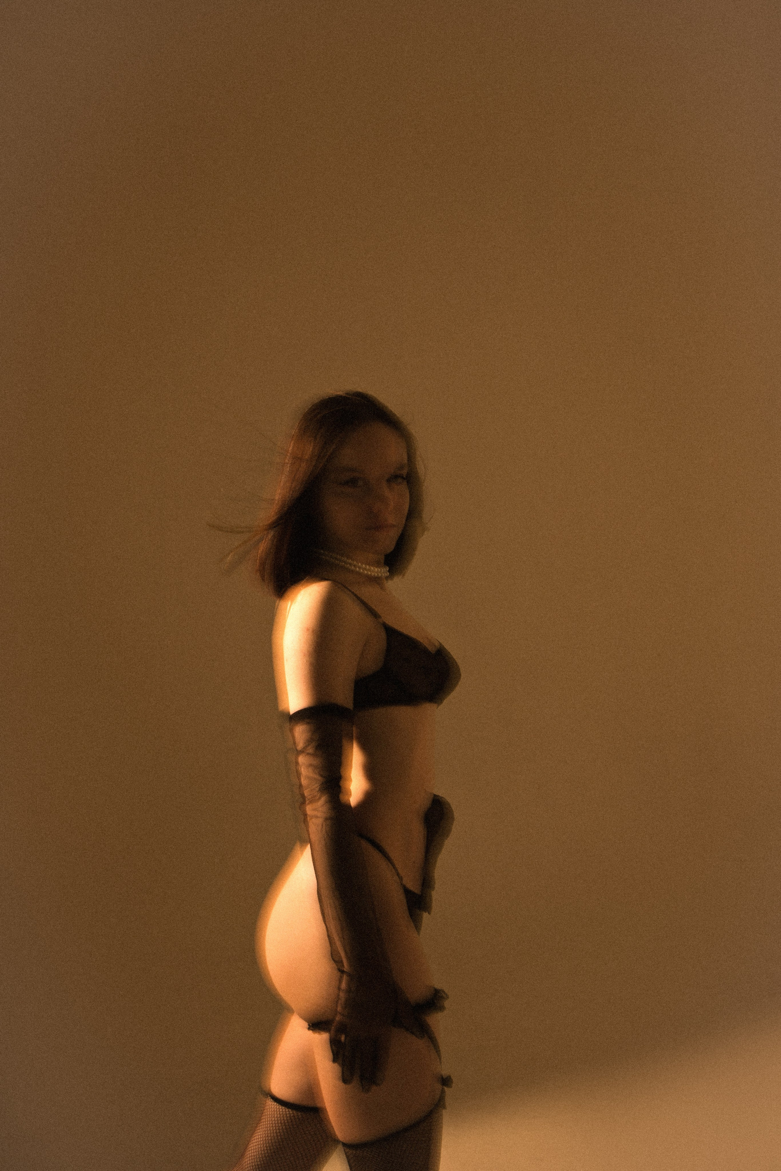 Женская фотосессия в фотостудии. Профессиональный фотограф в Москве