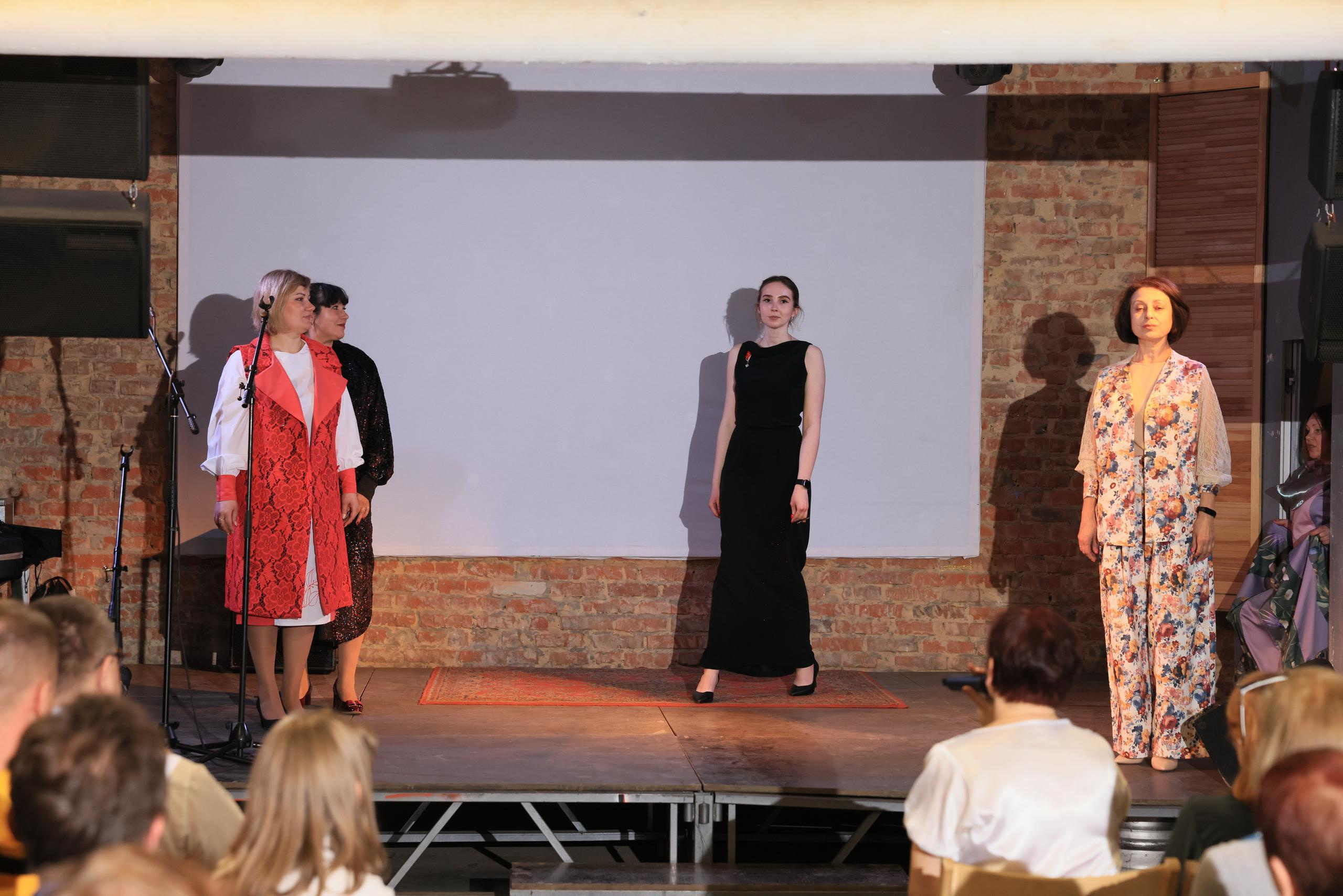 Музыка весны. Показ мод и концерт. Фотограф в Туле Крупский АнДРей. Фотостудия «КАДР71» в Туле