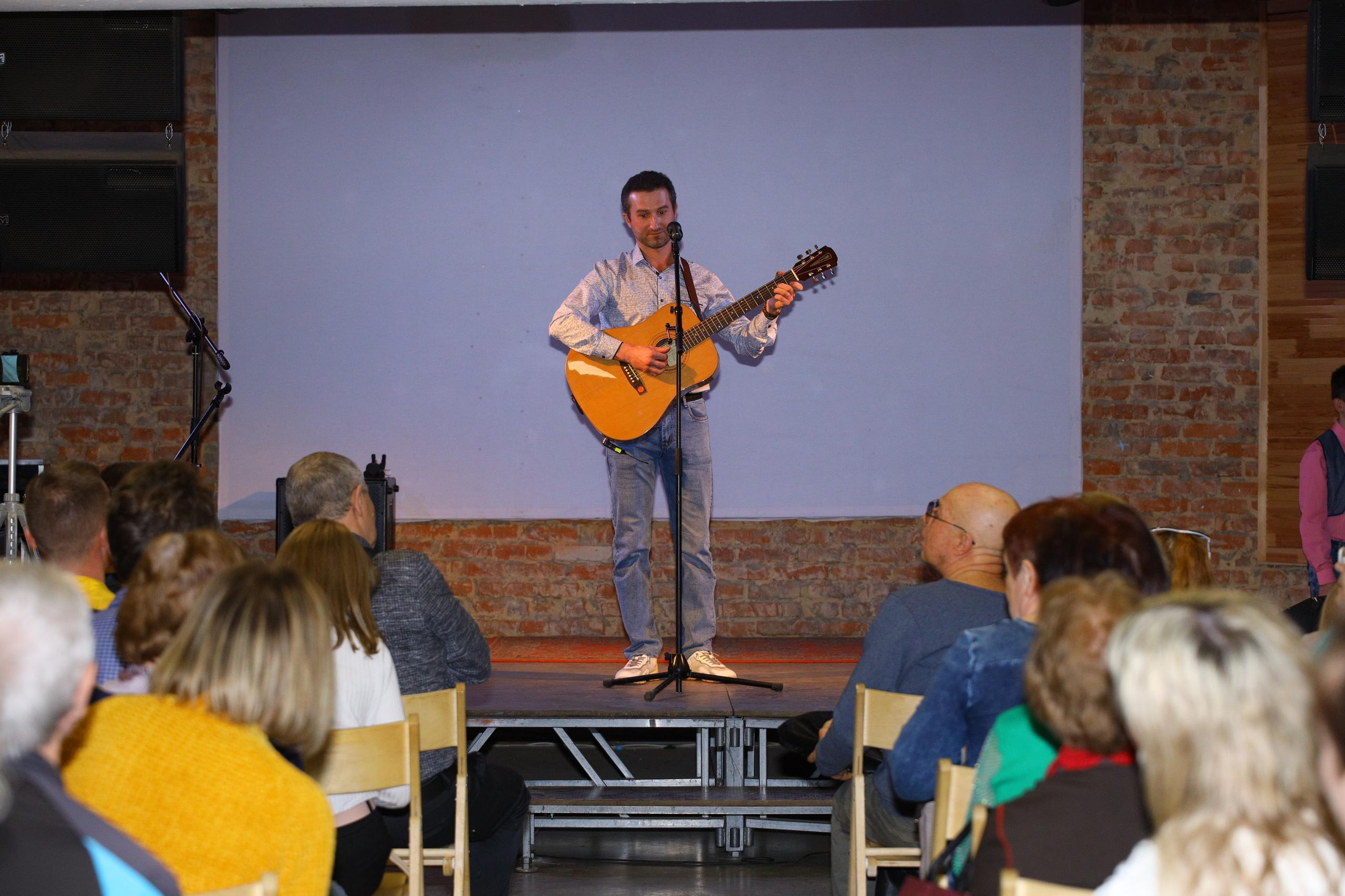 Музыка весны. Показ мод и концерт. Фотограф в Туле Крупский АнДРей. Фотостудия «КАДР71» в Туле