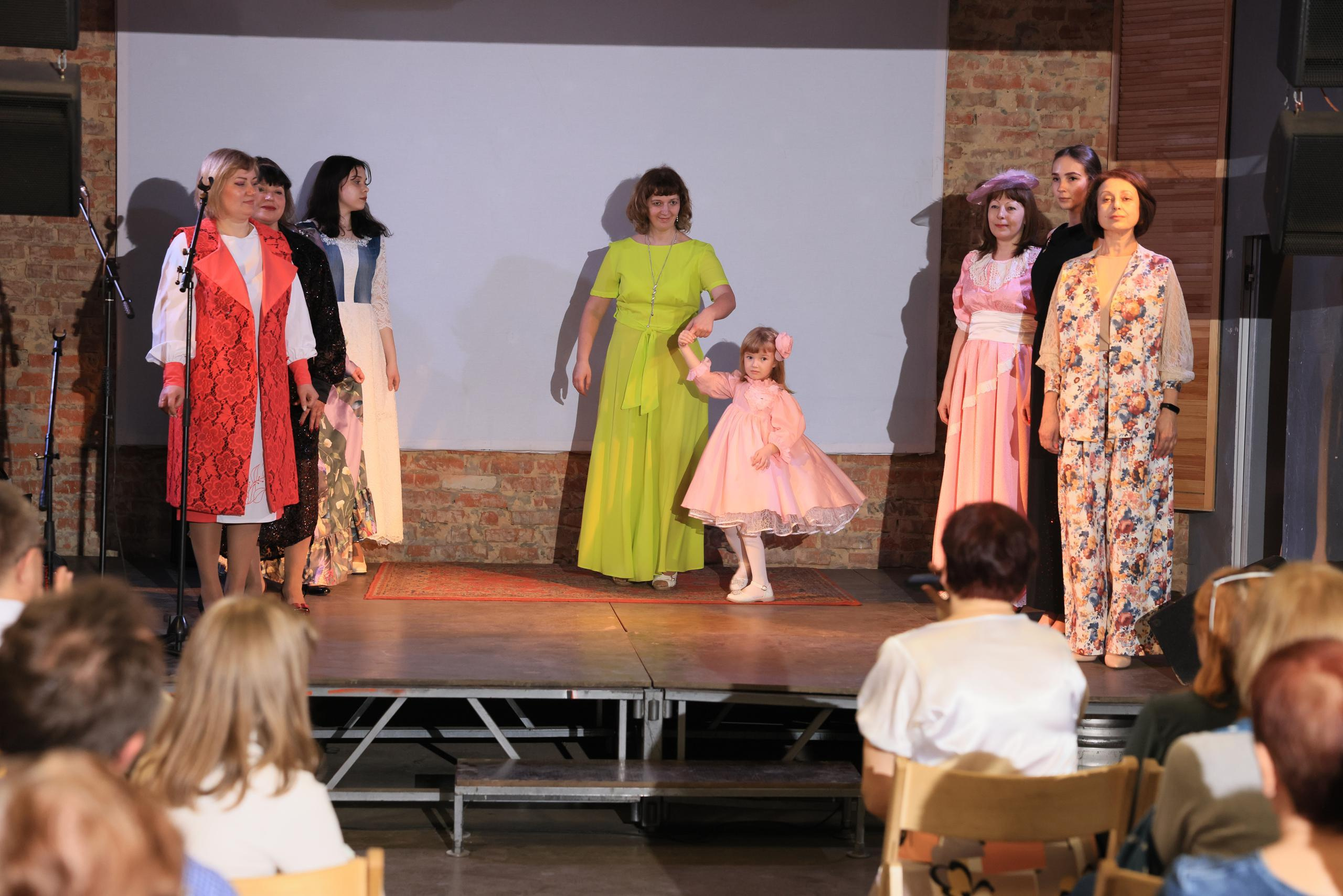 Музыка весны. Показ мод и концерт. Фотограф в Туле Крупский АнДРей. Фотостудия «КАДР71» в Туле