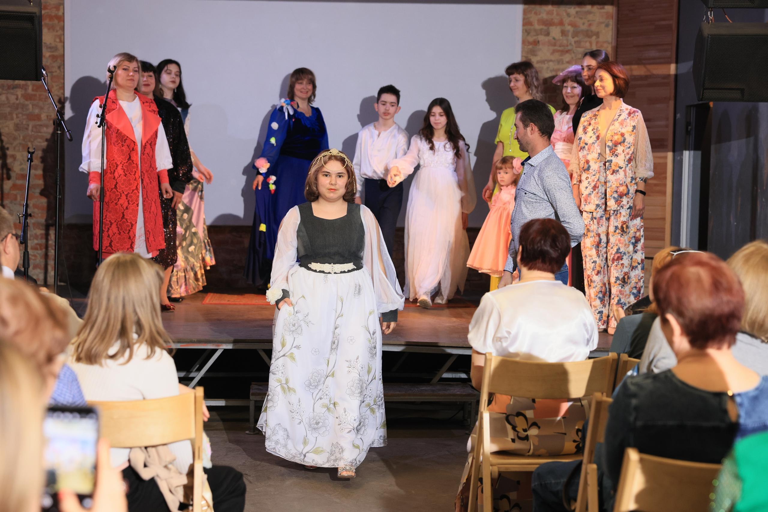 Музыка весны. Показ мод и концерт. Фотограф в Туле Крупский АнДРей. Фотостудия «КАДР71» в Туле