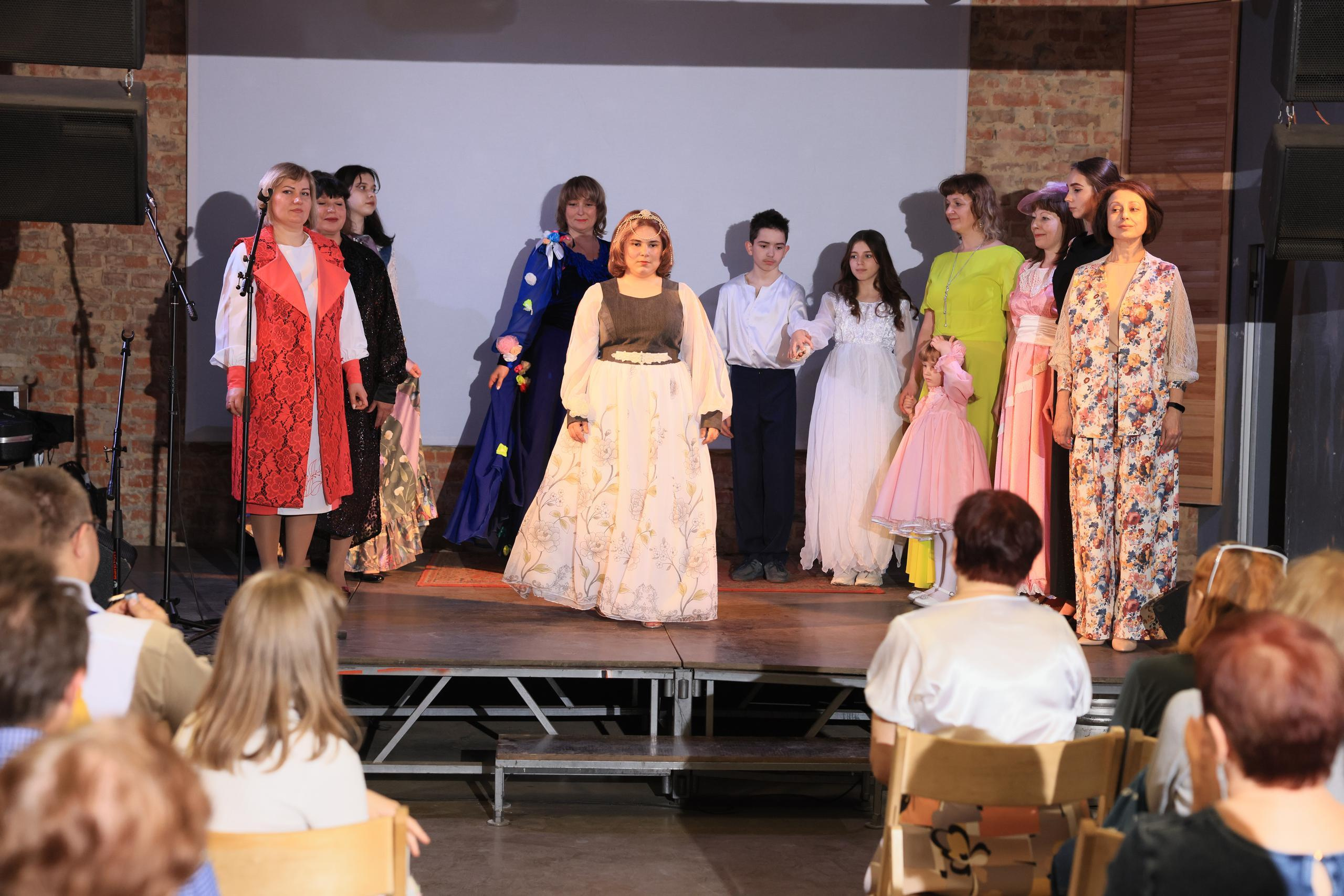 Музыка весны. Показ мод и концерт. Фотограф в Туле Крупский АнДРей. Фотостудия «КАДР71» в Туле