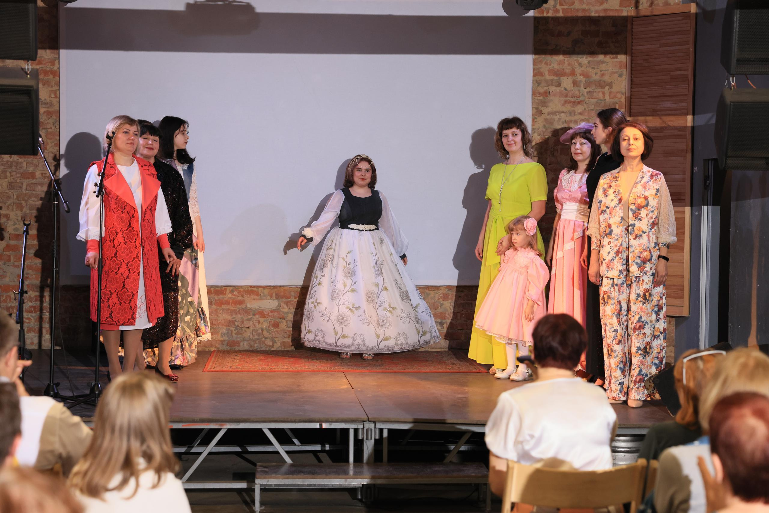 Музыка весны. Показ мод и концерт. Фотограф в Туле Крупский АнДРей. Фотостудия «КАДР71» в Туле