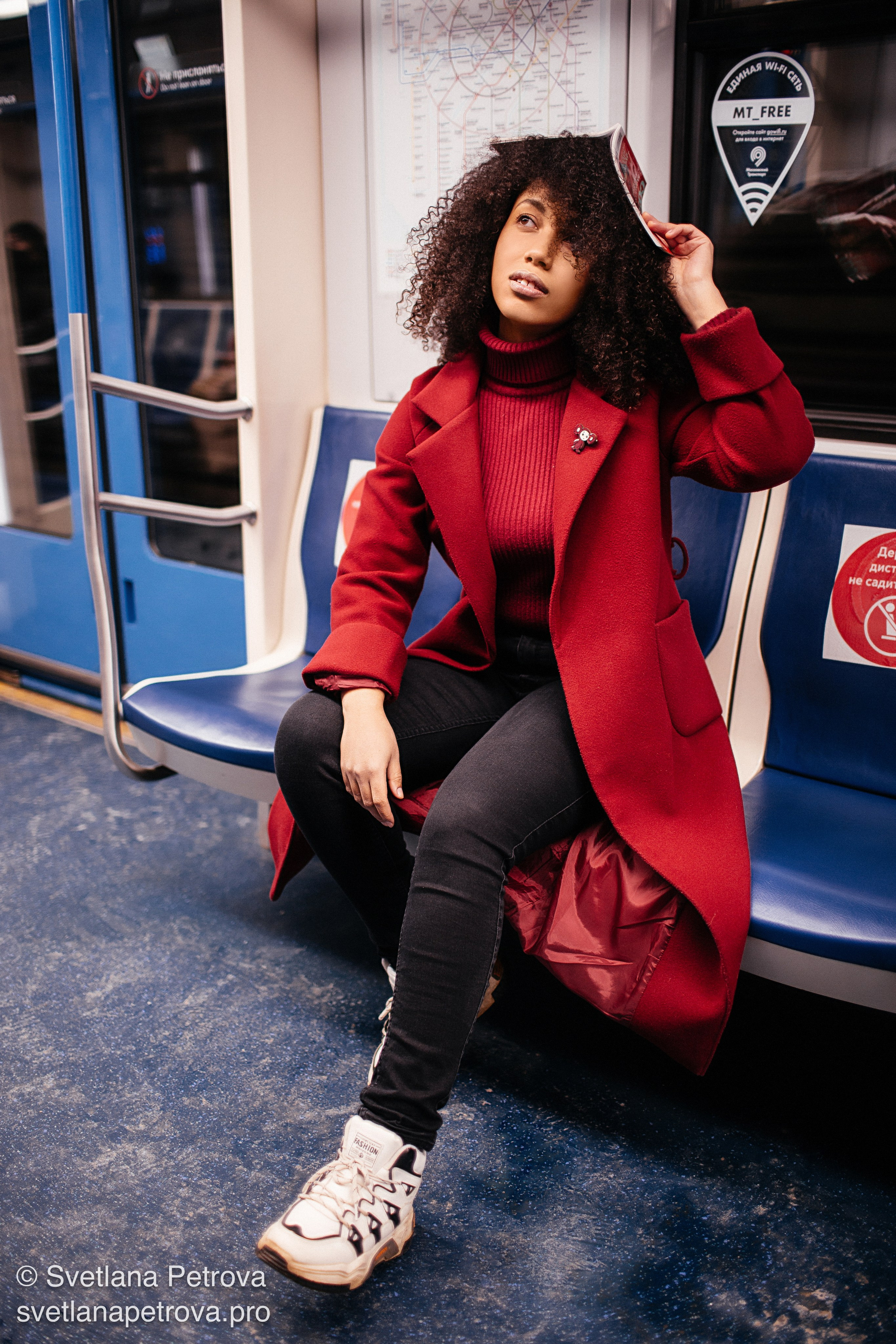 Индивидуальная съёмка в метро. Зима 2021. Фотограф Светлана Петрова