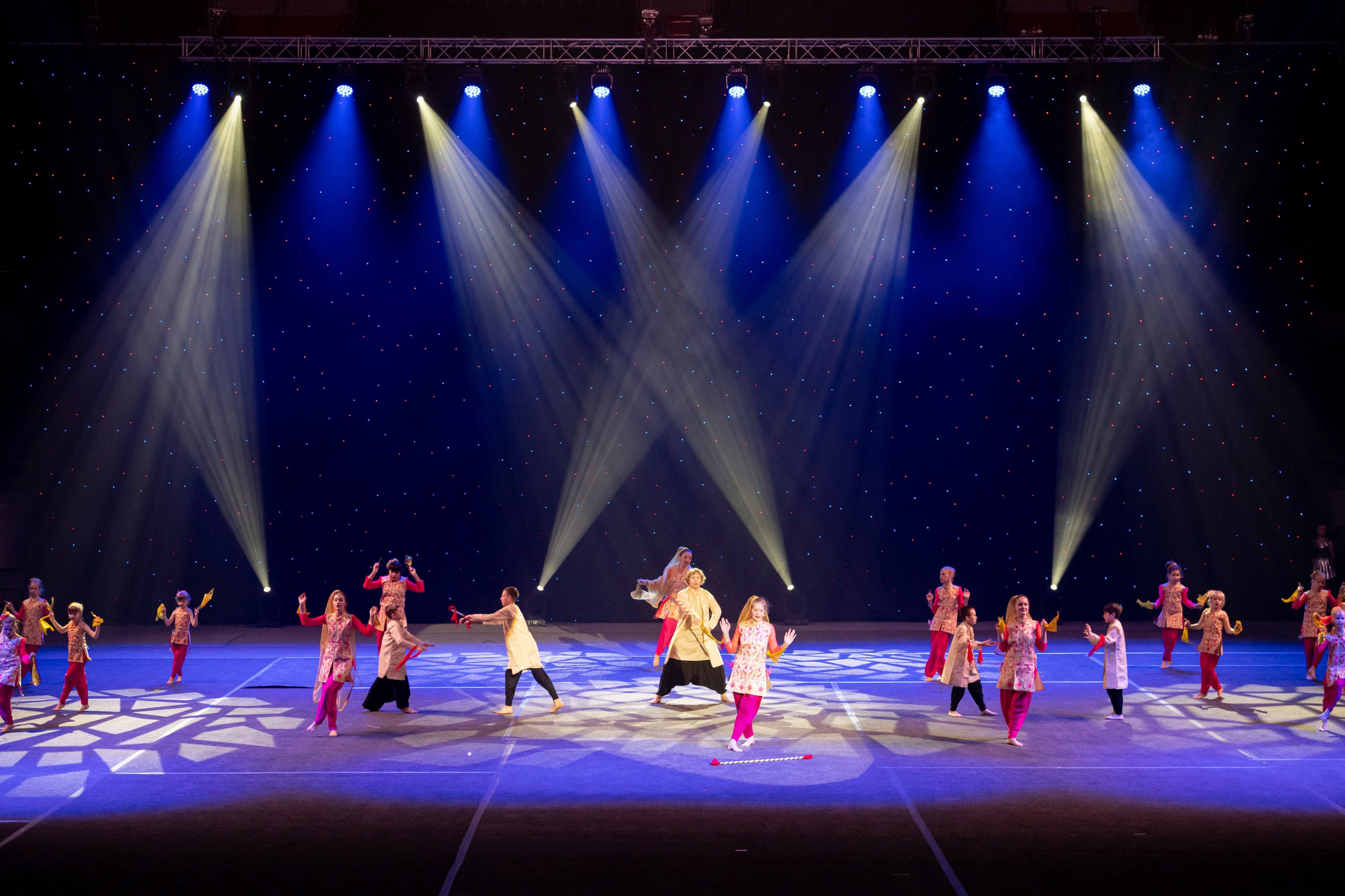 6 мая, концерт 10 лет, Сибур Арена, г. Санкт-Петербург. Золотое яблочко