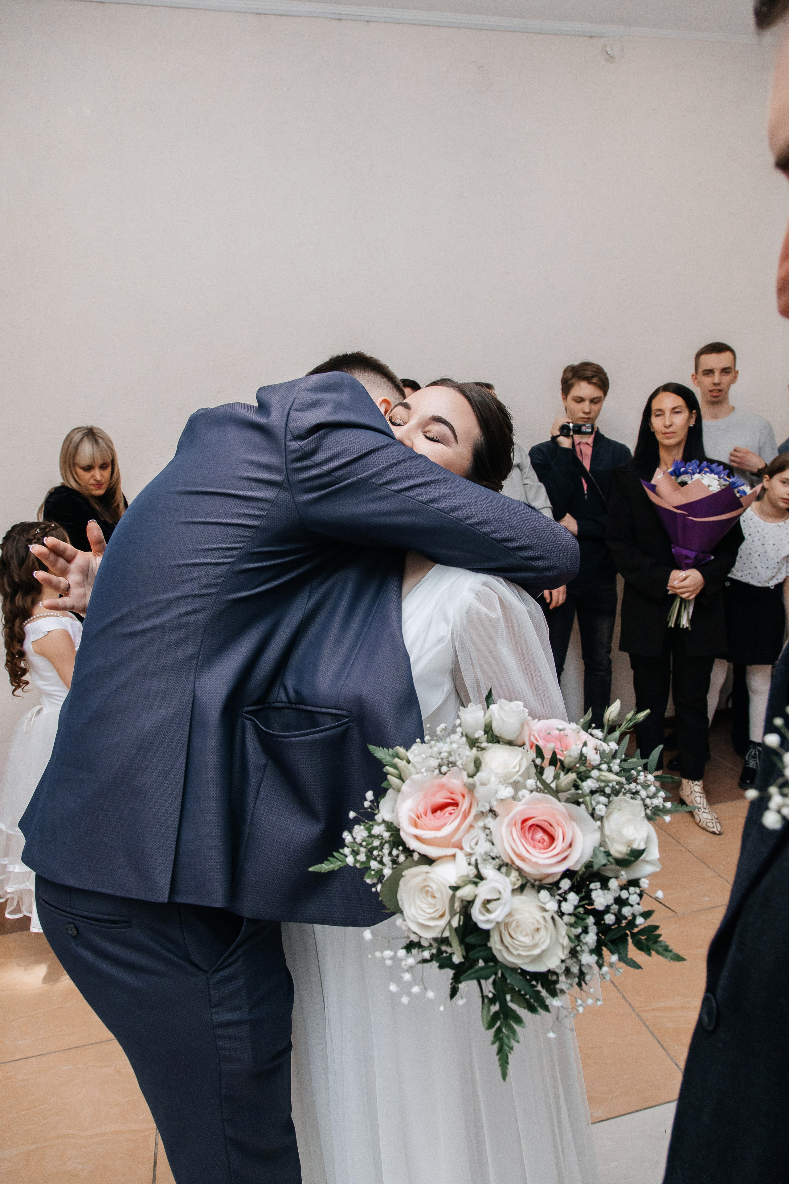 S & E. Street photographer