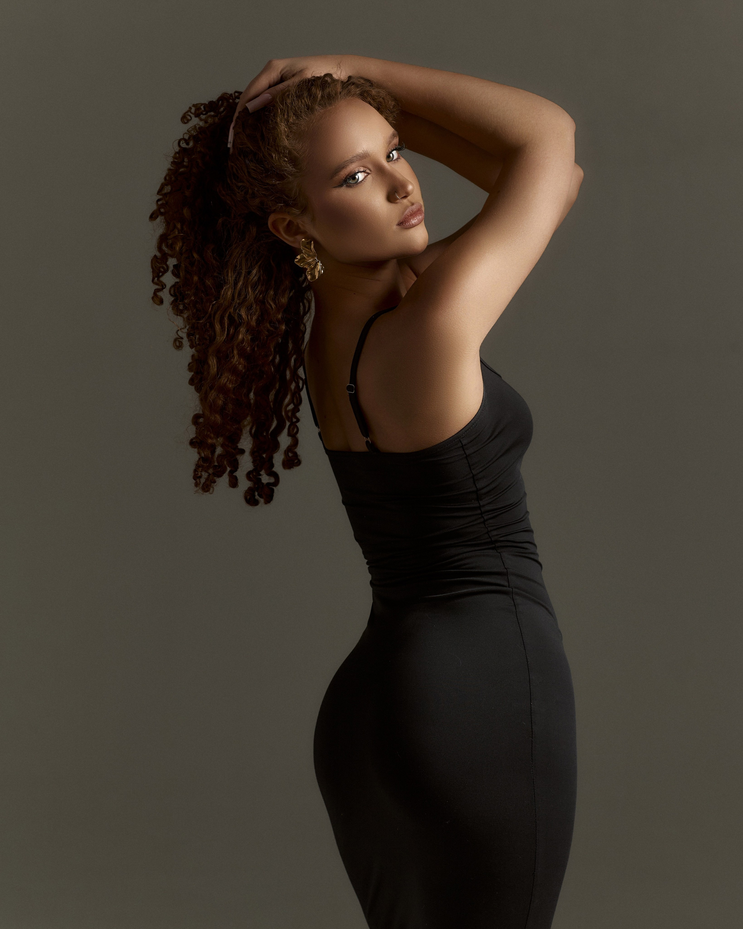 ULIANA. Ася Солопова, фотограф Тюмень