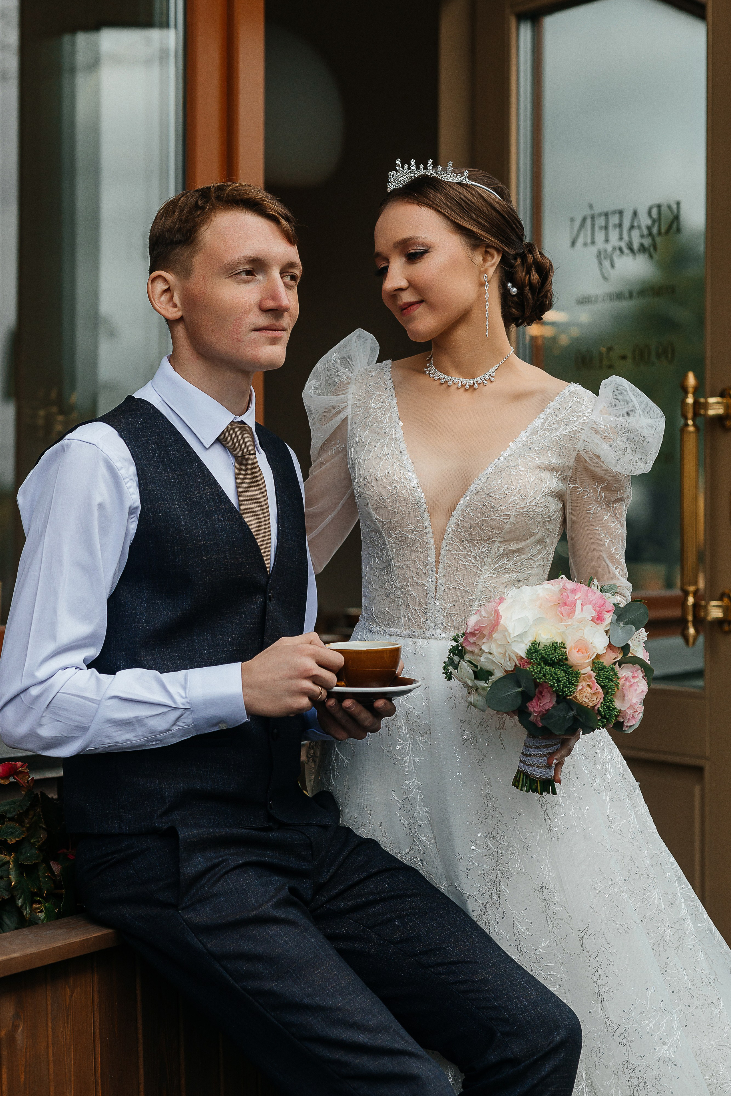 Романтическое утро невесты. Олег Сверчков | Свадебный фотограф Вологда