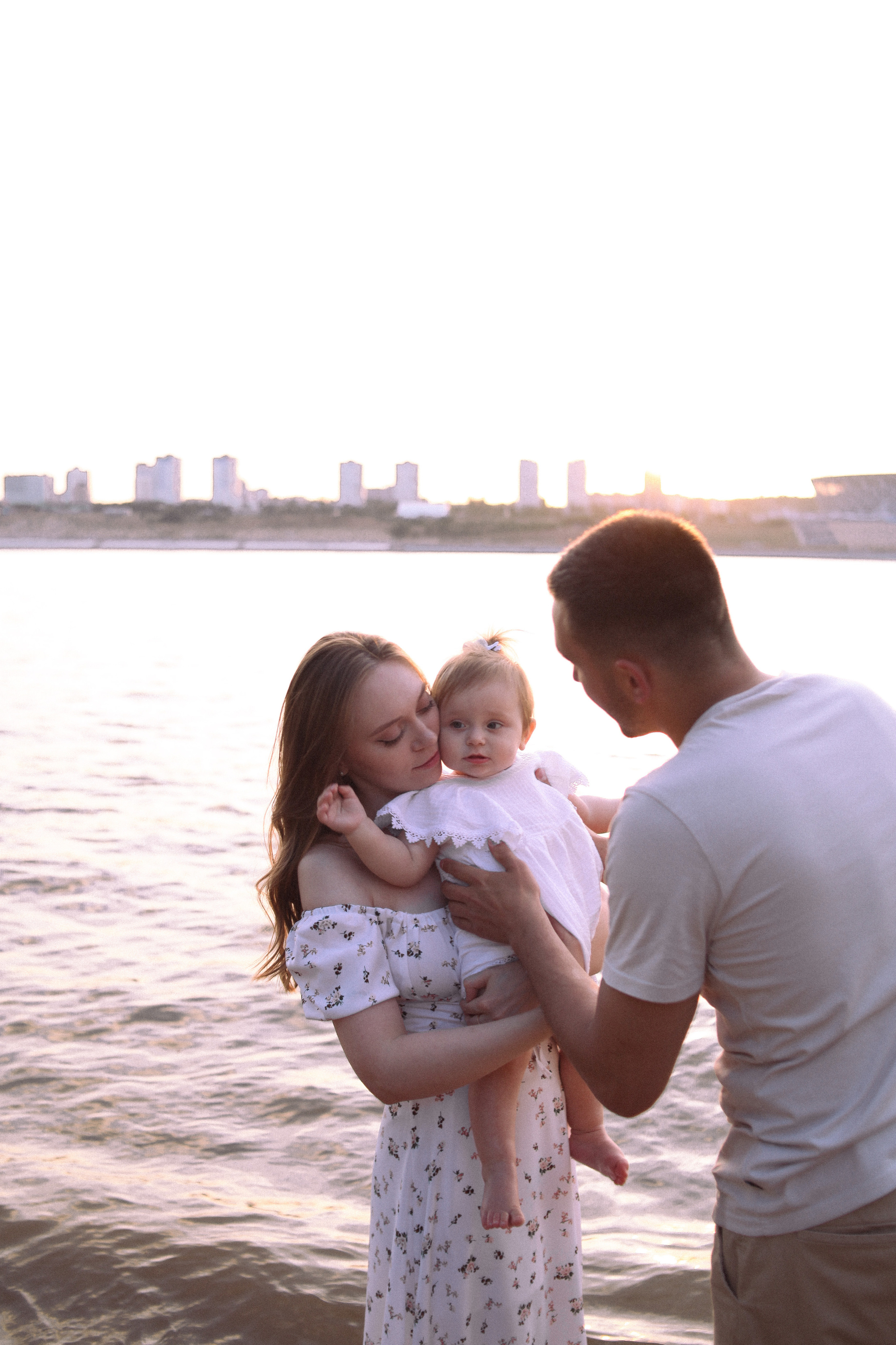 Настя + Антон + Евочка. Свадебный и индивидуальный фотограф в Волгограде Епихина Надежда