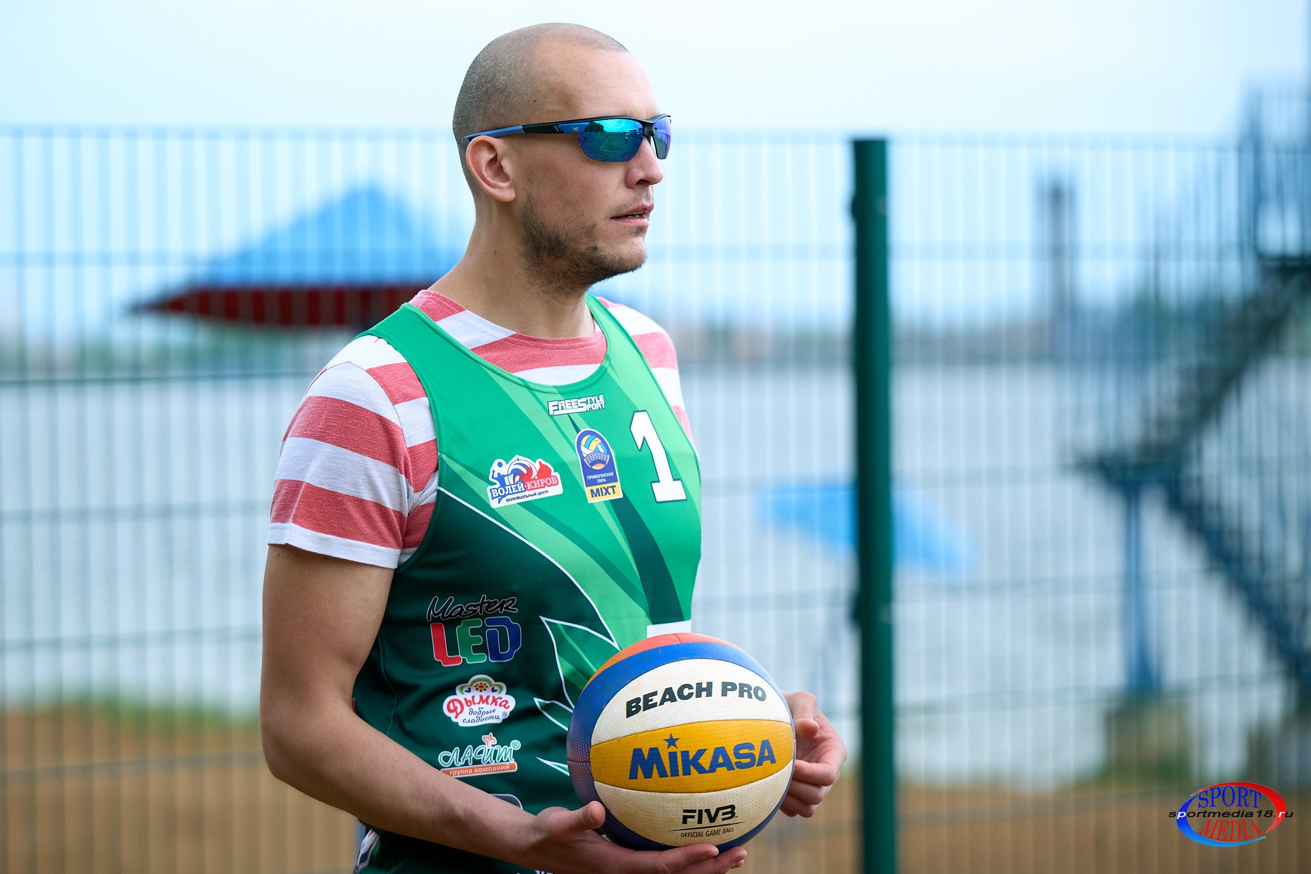 Пляжный волейбол. ПРИВОЛЖСКАЯ ЛИГА MIXT Ижевск 18.05.2025. Спортивный репортажный фотограф в Ижевске Сергей Мерзляков