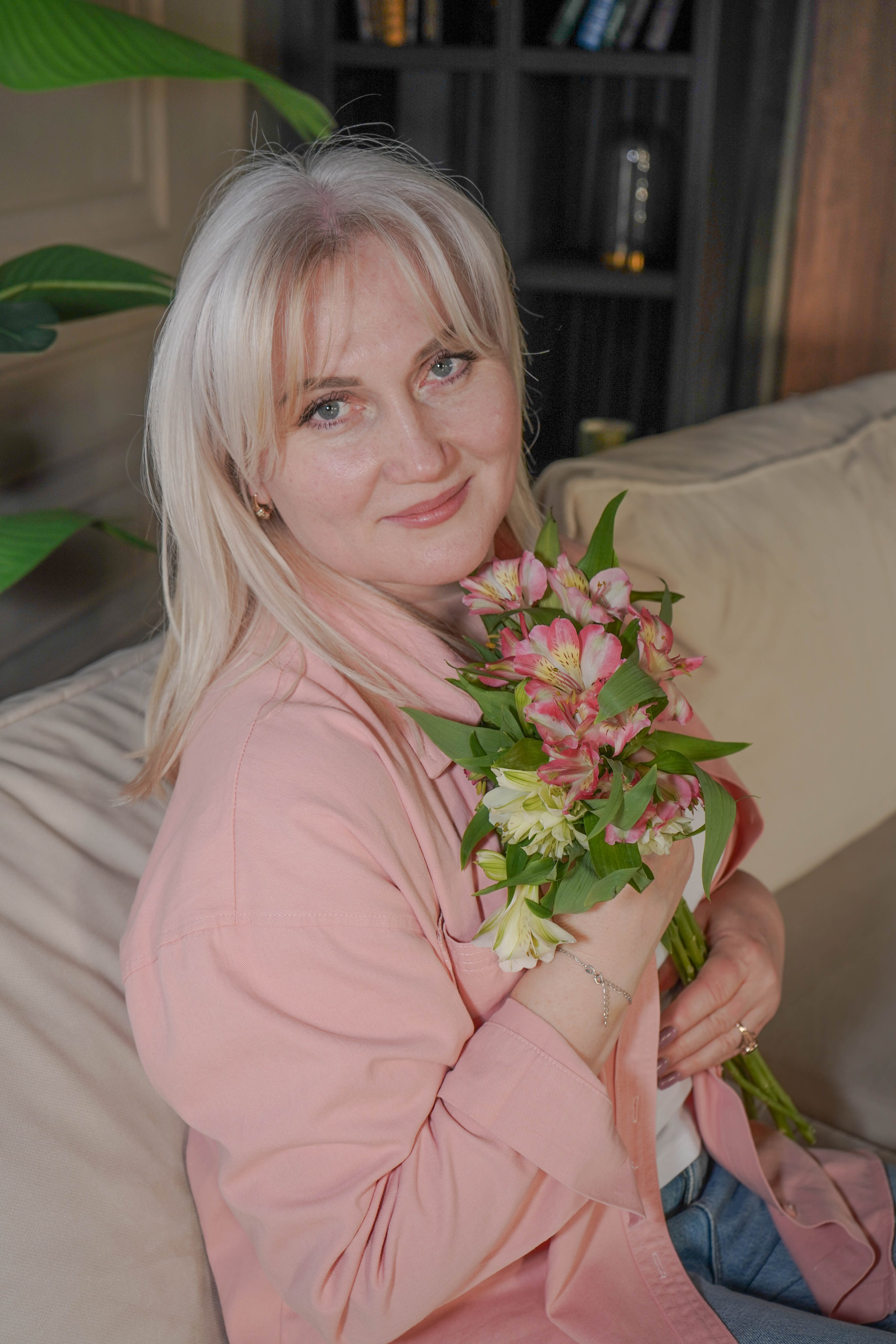 Семейная фотосессия в студии. Главная