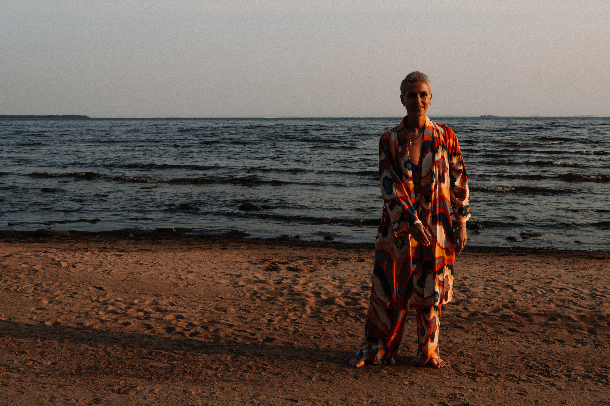 Алина. Профессиональный фотограф беременности в СПБ. Стильные фотосессии беременности в стиле минимализм и классическая фотография