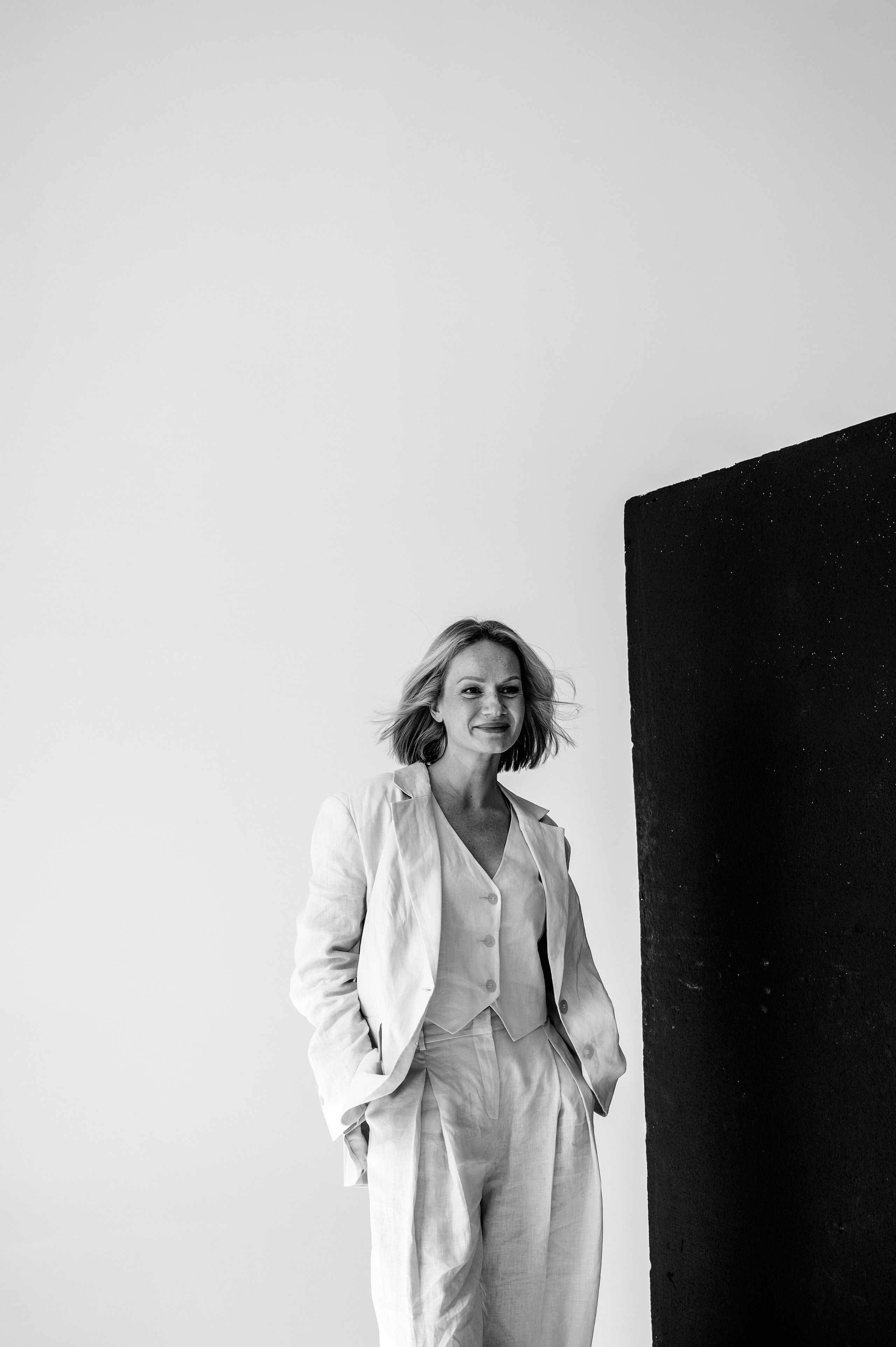 Олеся. Профессиональный фотограф беременности в СПБ. Стильные фотосессии беременности в стиле минимализм и классическая фотография