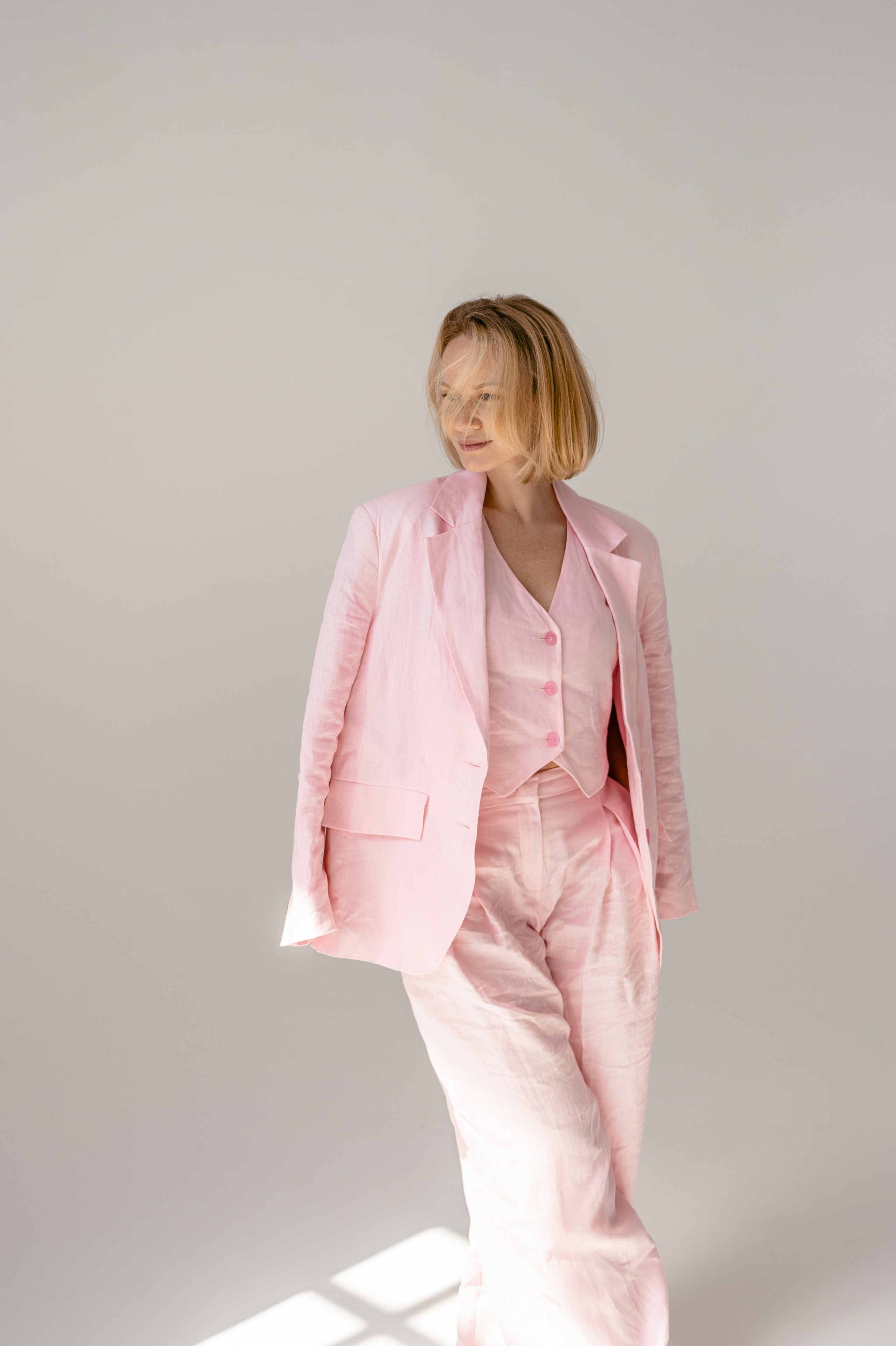 Олеся. Профессиональный фотограф беременности в СПБ. Стильные фотосессии беременности в стиле минимализм и классическая фотография