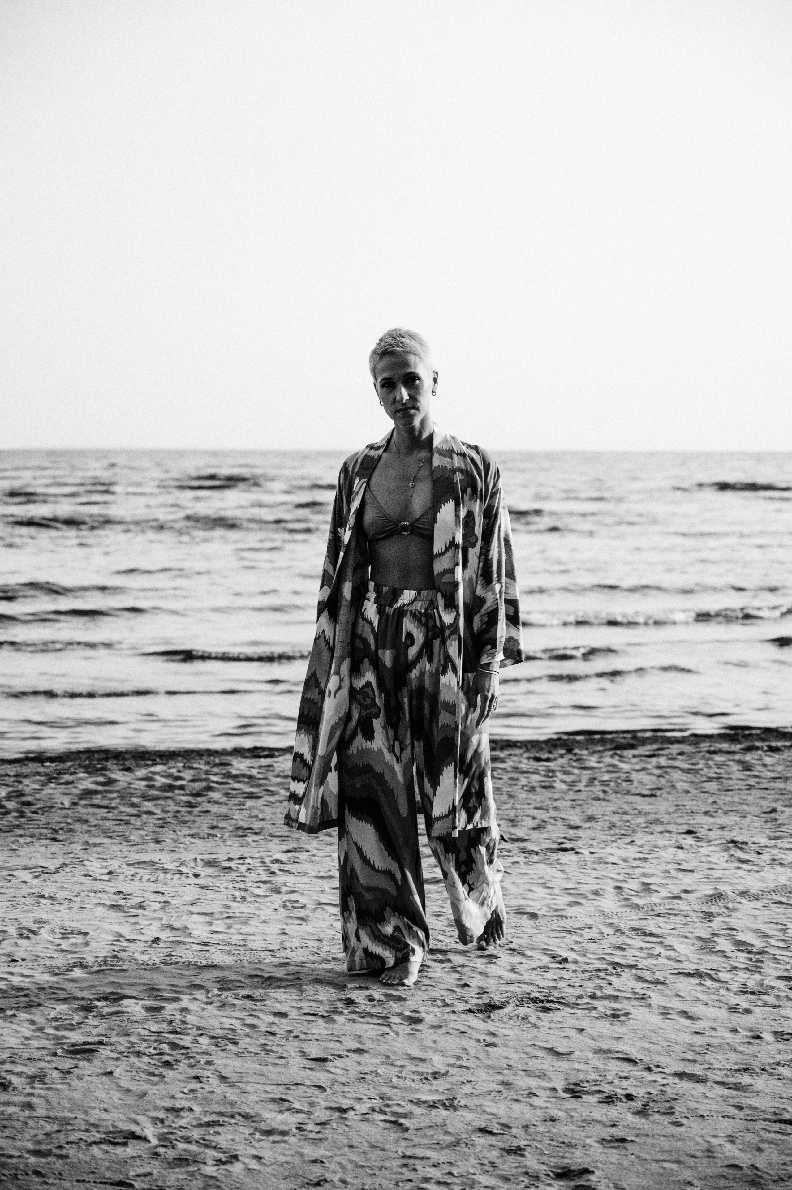 Алина. Профессиональный фотограф беременности в СПБ. Стильные фотосессии беременности в стиле минимализм и классическая фотография