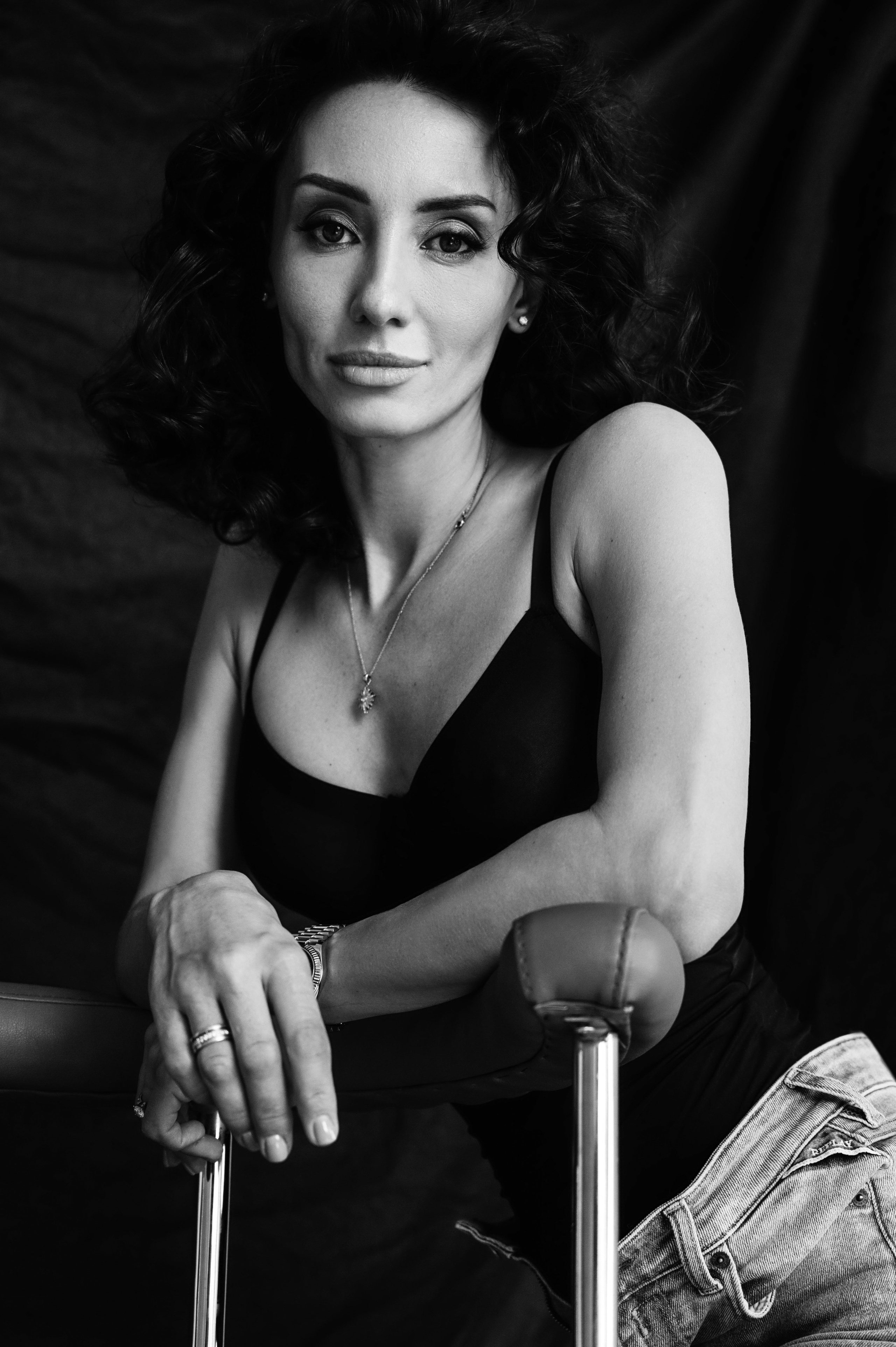 Наташа. Профессиональный фотограф беременности в СПБ. Стильные фотосессии беременности в стиле минимализм и классическая фотография