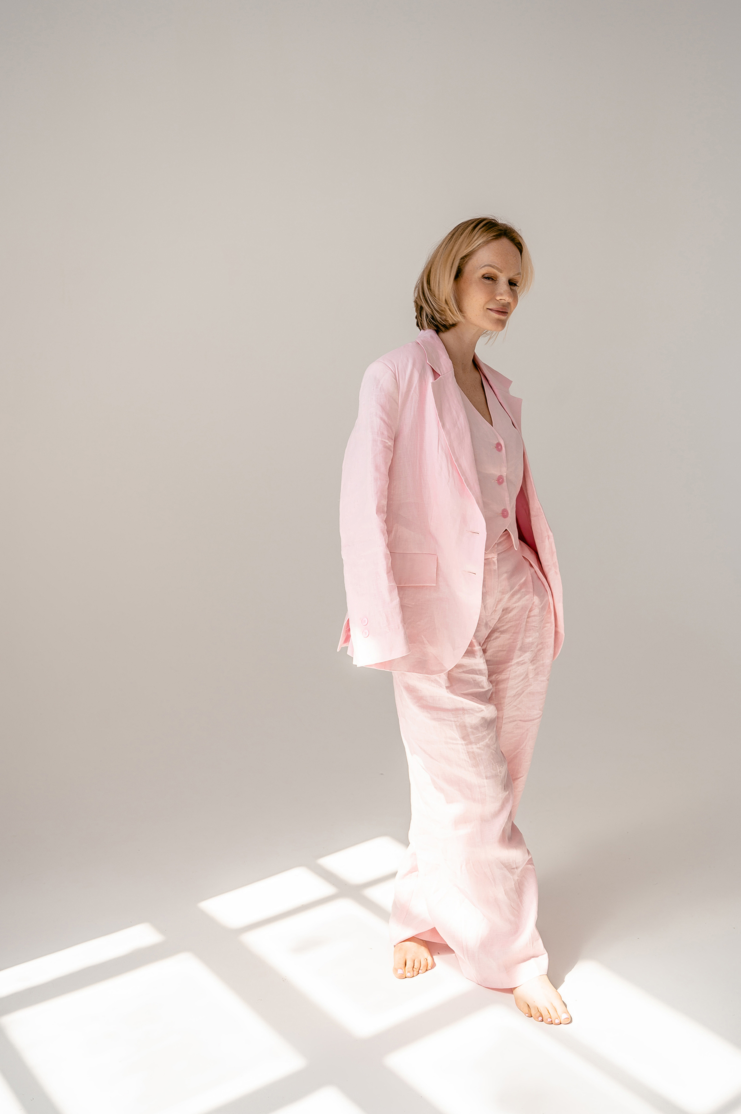 Олеся. Профессиональный фотограф беременности в СПБ. Стильные фотосессии беременности в стиле минимализм и классическая фотография