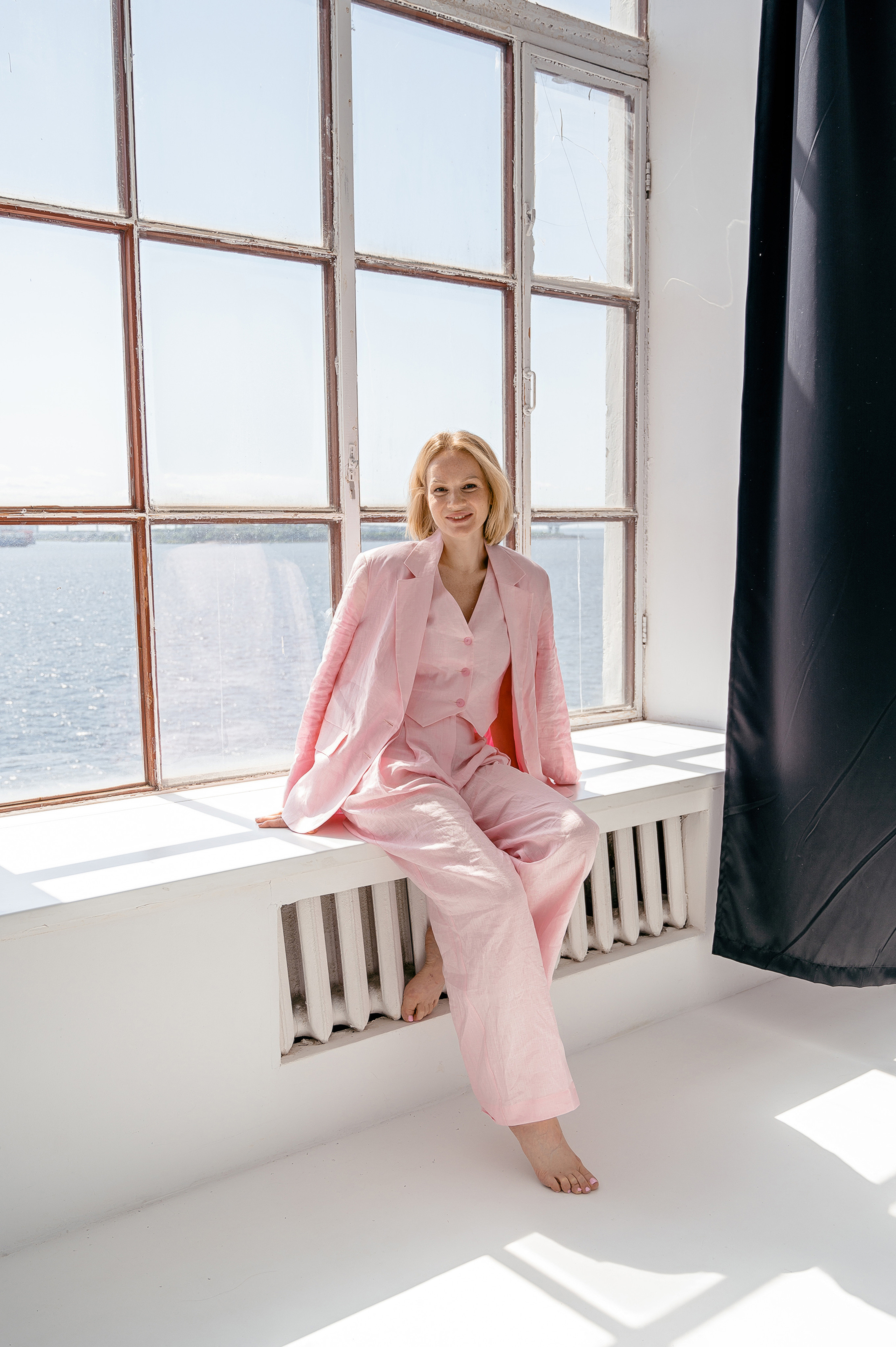 Олеся. Профессиональный фотограф беременности в СПБ. Стильные фотосессии беременности в стиле минимализм и классическая фотография