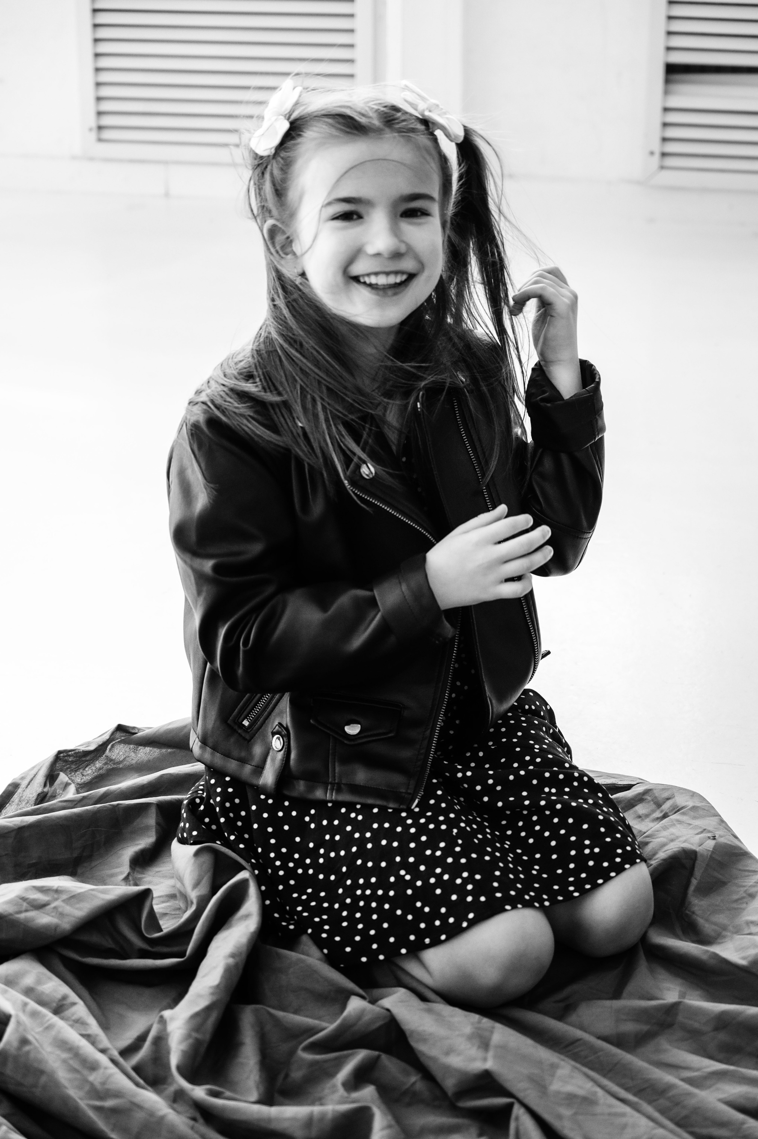 Семейная фотосессия в Санкт-Петербурге от Маргариты Ивановой — душевные кадры с детьми и родителями, помощь в подборе образов, стилист, виза. Профессиональный фотограф беременности в СПБ. Стильные фотосессии беременности в стиле минимализм и классическая фотография