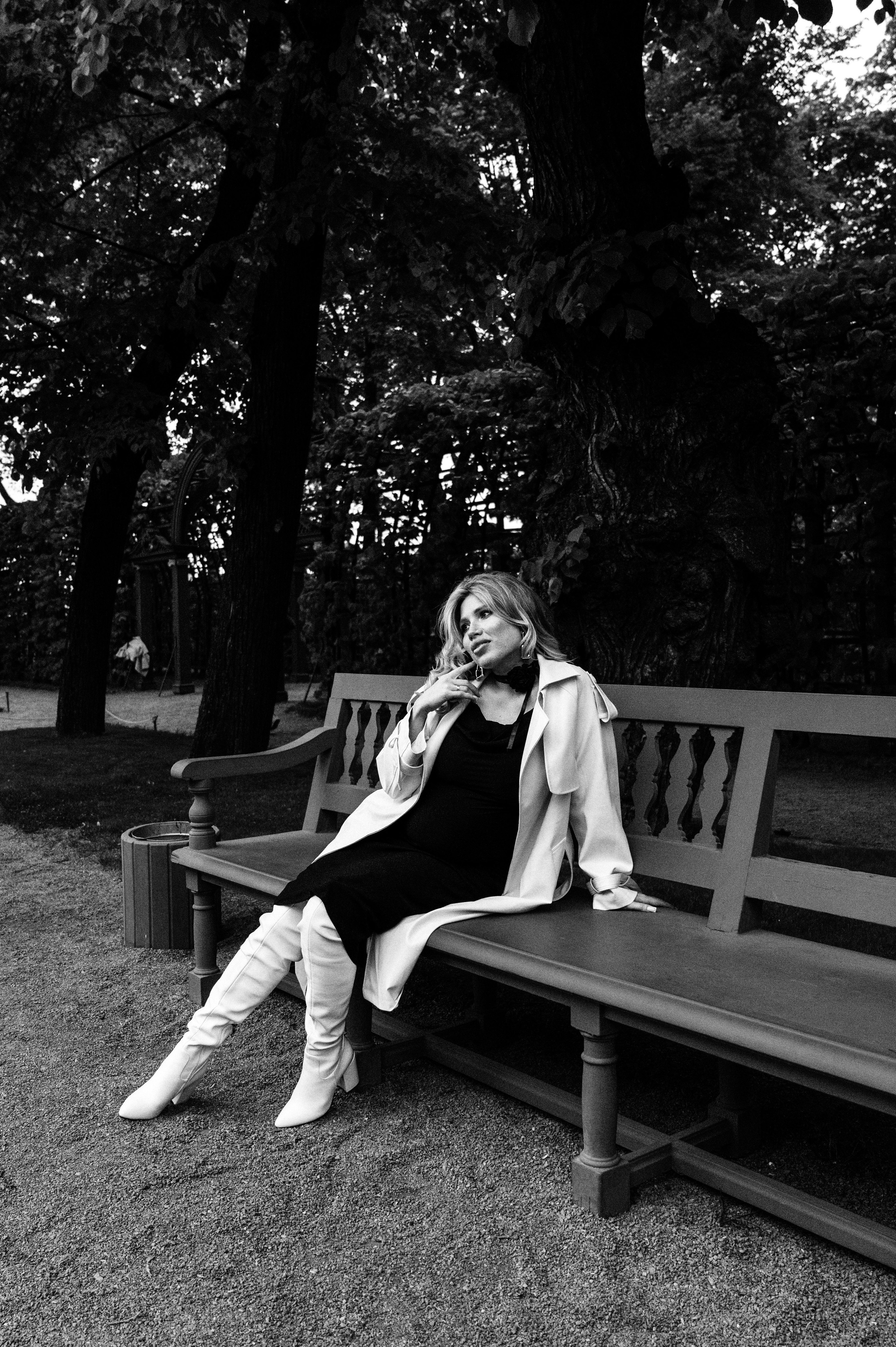 Оля. Профессиональный фотограф беременности в СПБ. Стильные фотосессии беременности в стиле минимализм и классическая фотография