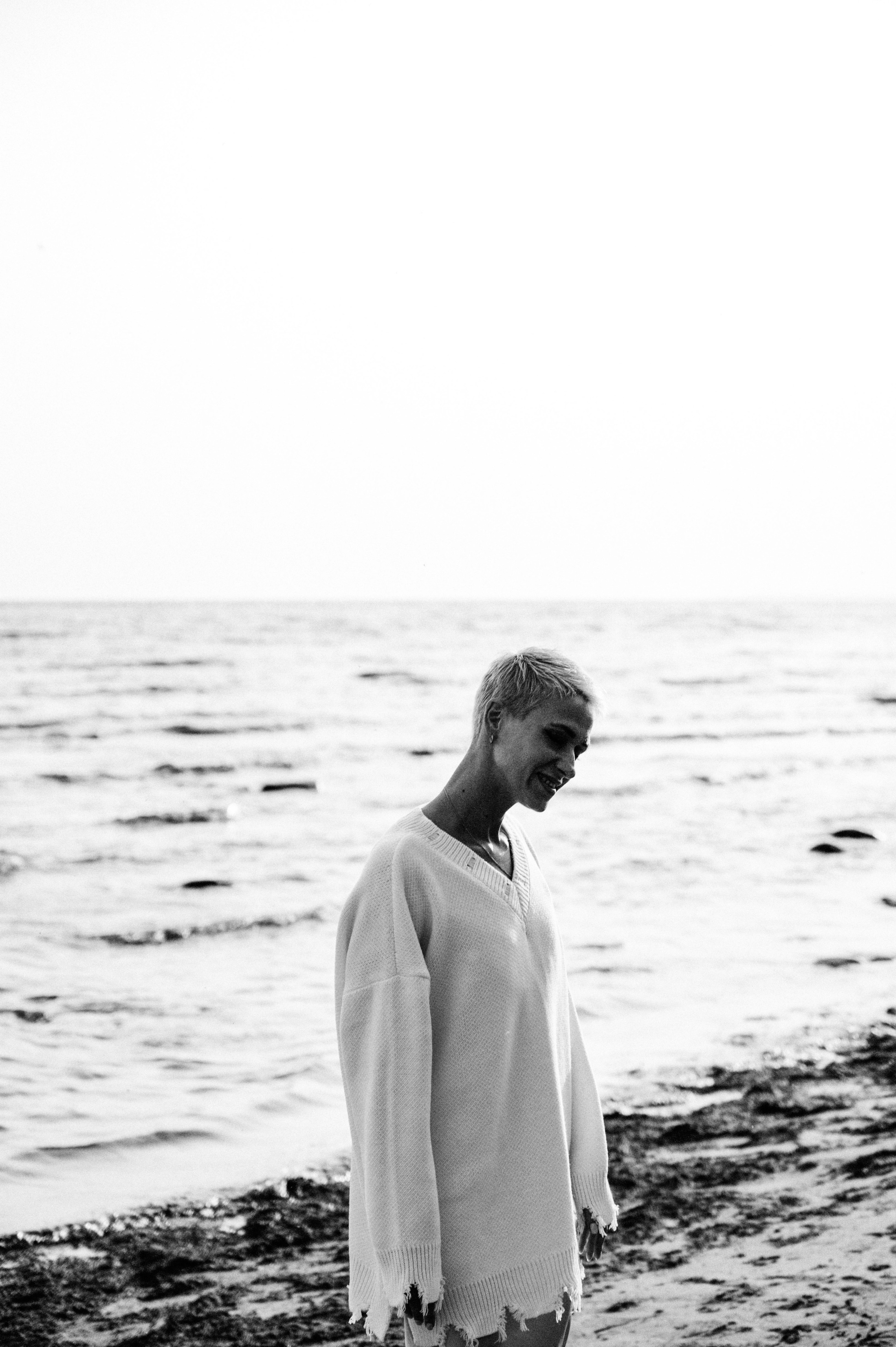 Алина. Профессиональный фотограф беременности в СПБ. Стильные фотосессии беременности в стиле минимализм и классическая фотография