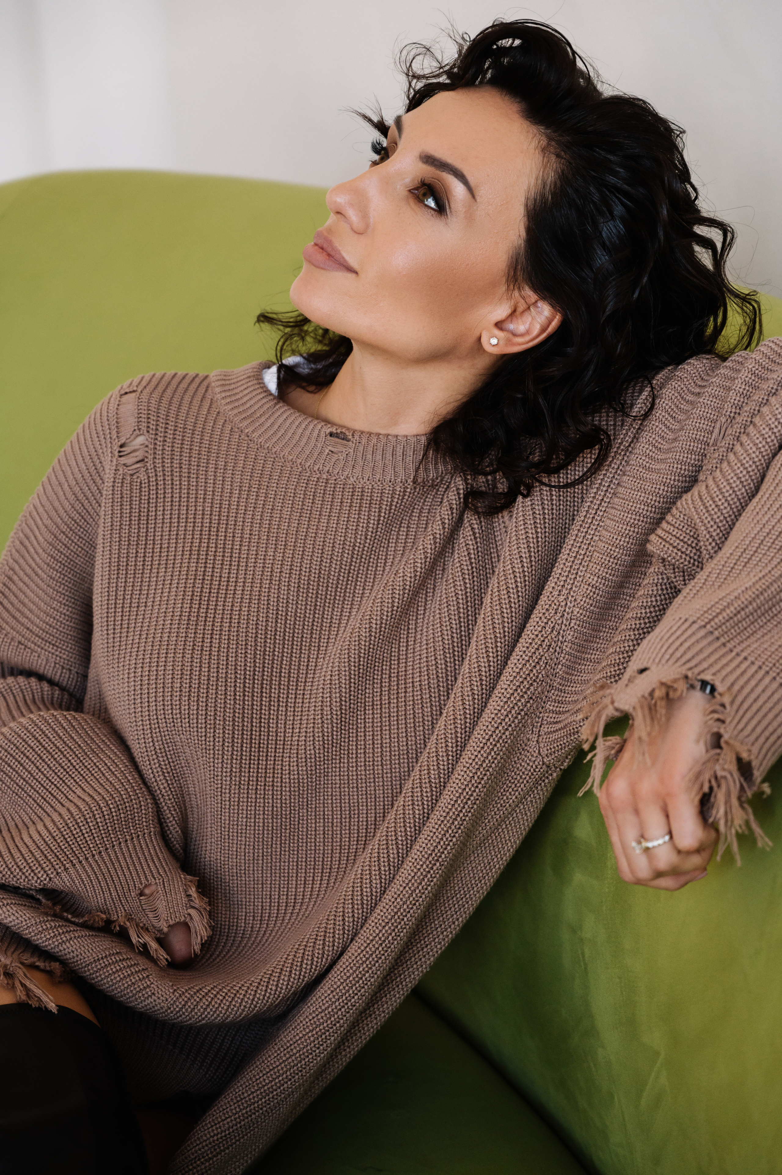 Наташа. Профессиональный фотограф беременности в СПБ. Стильные фотосессии беременности в стиле минимализм и классическая фотография