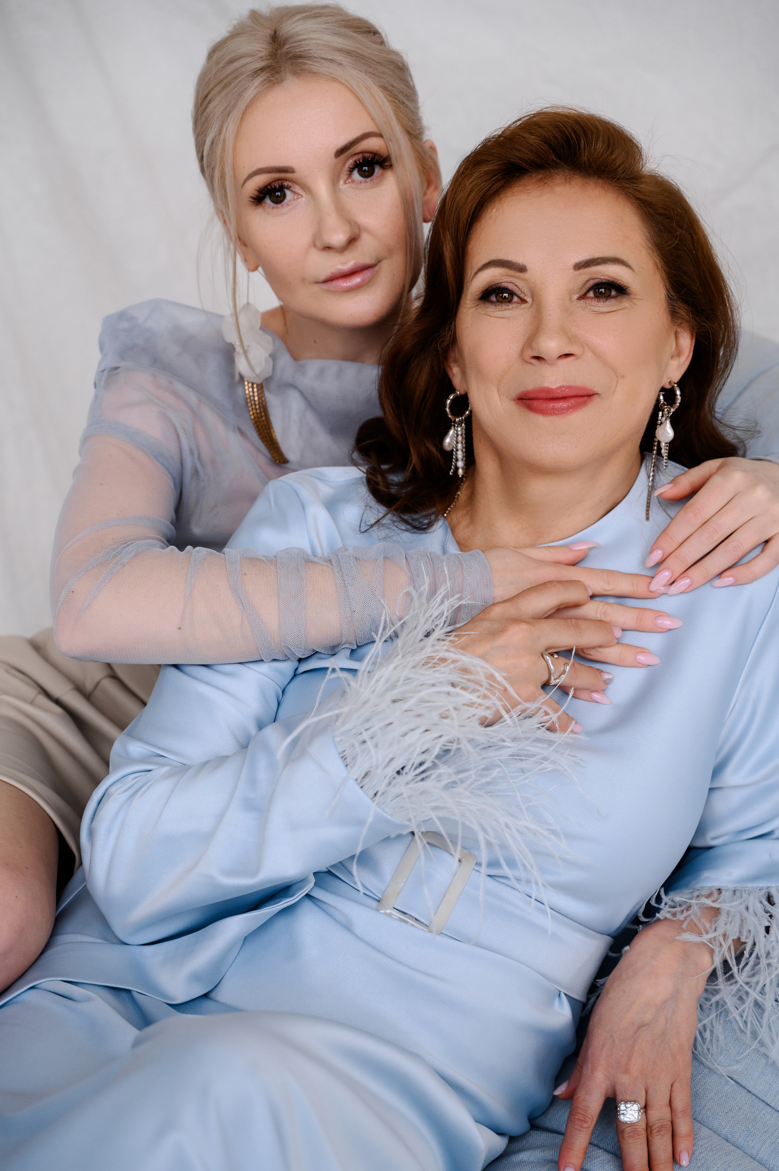 Ксения. Профессиональный фотограф беременности в СПБ. Стильные фотосессии беременности в стиле минимализм и классическая фотография