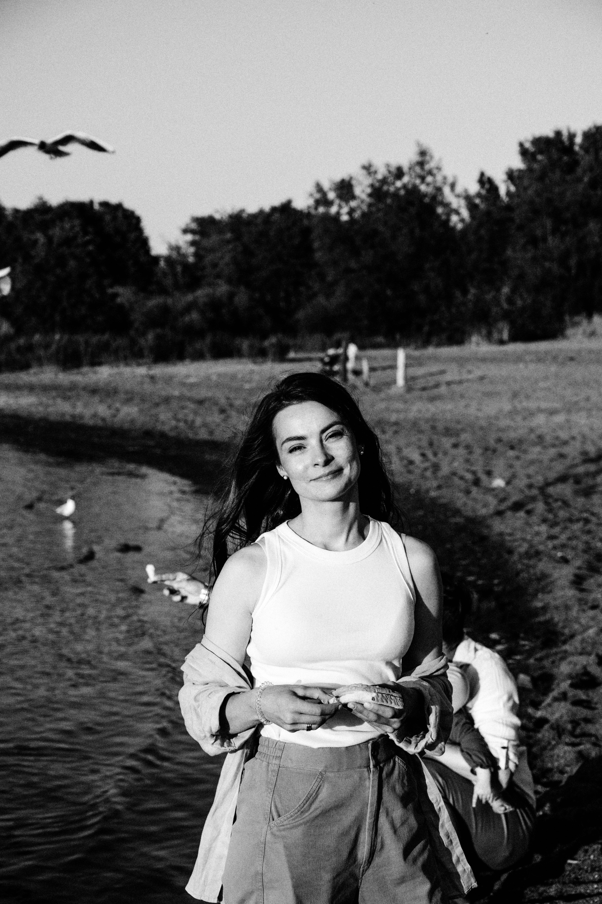 Ира, Игорь и Полина. Профессиональный фотограф беременности в СПБ. Стильные фотосессии беременности в стиле минимализм и классическая фотография