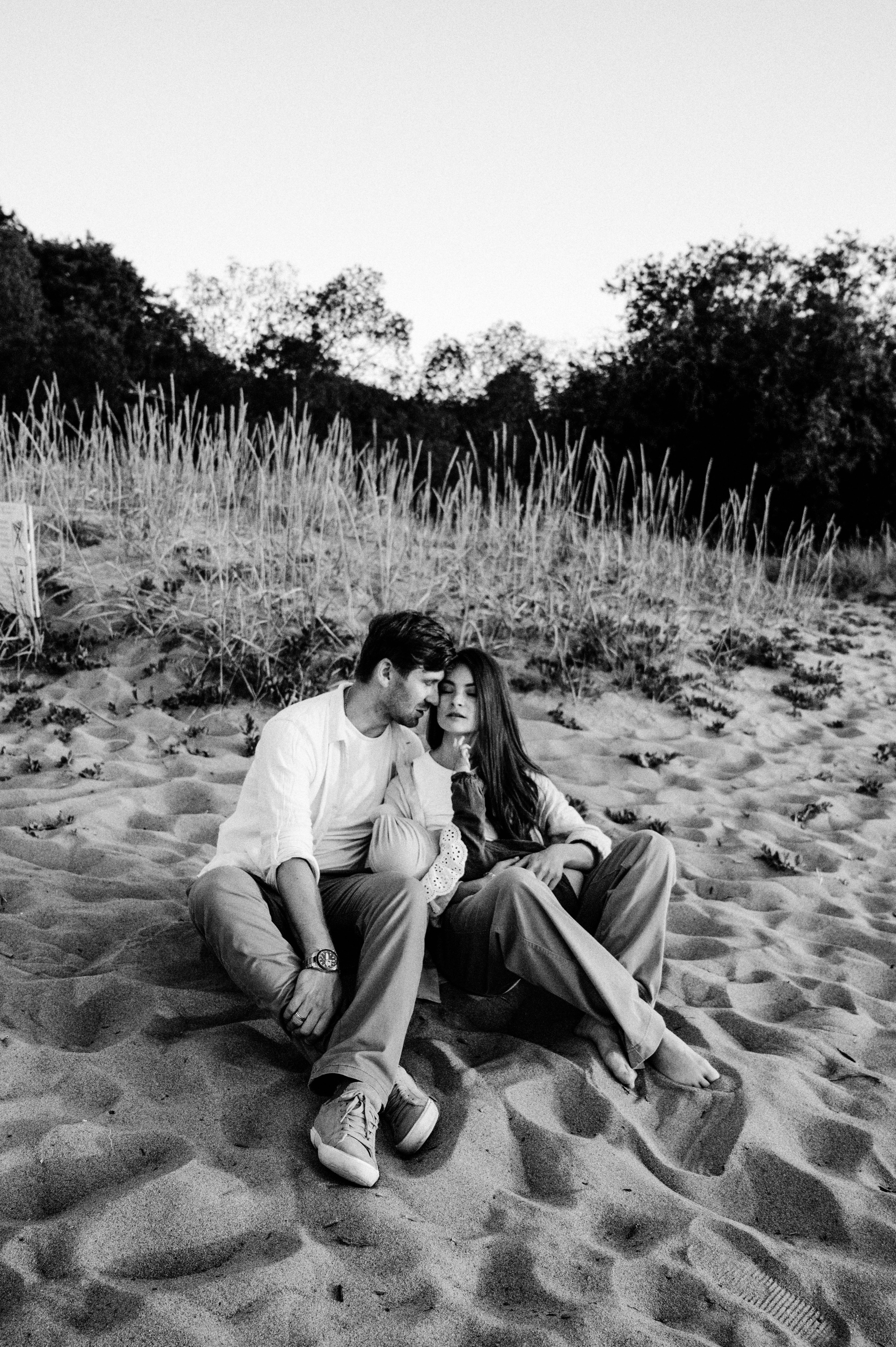 Ира, Игорь и Полина. Профессиональный фотограф беременности в СПБ. Стильные фотосессии беременности в стиле минимализм и классическая фотография