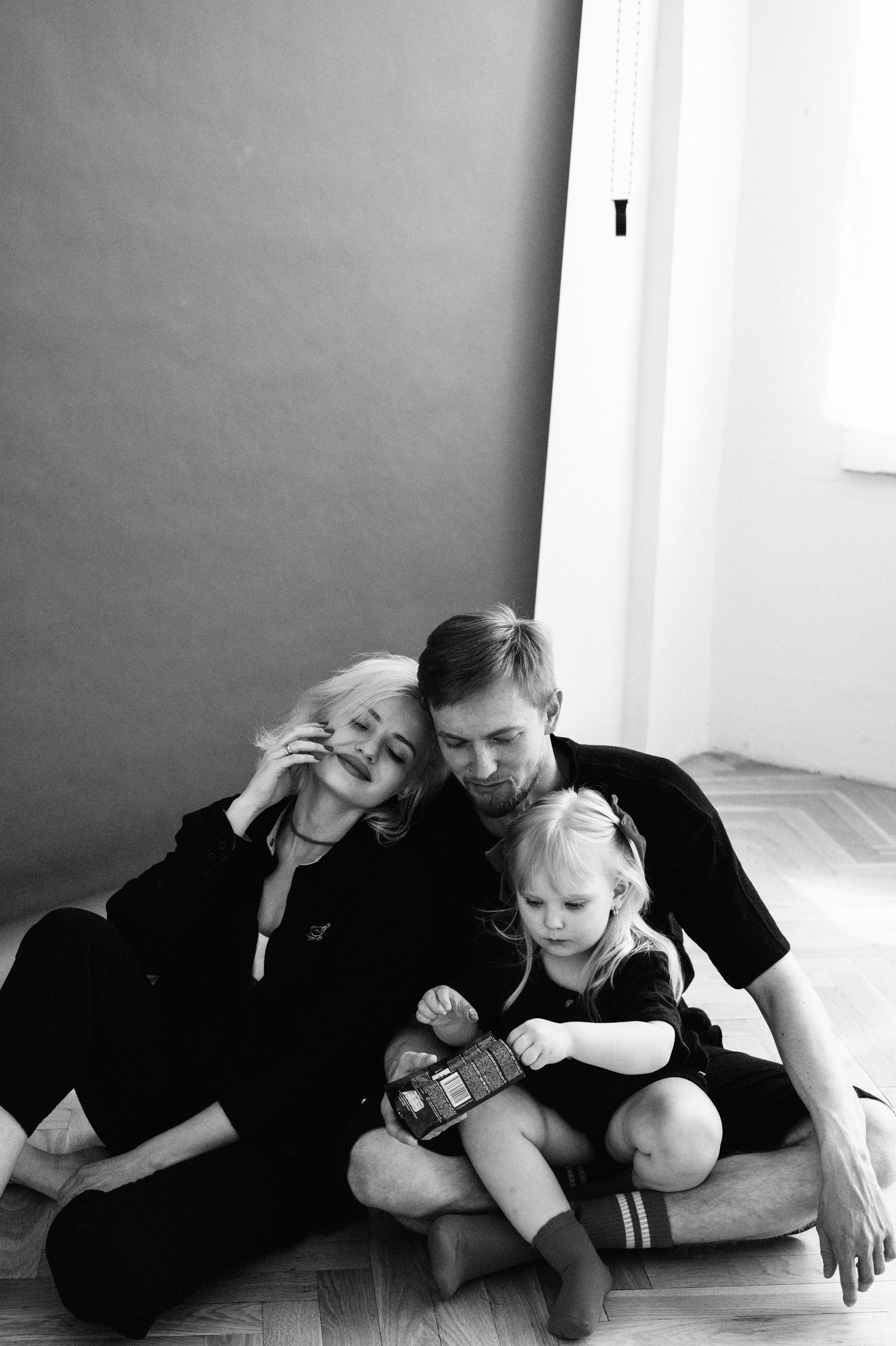 Екатерина. Профессиональный фотограф беременности в СПБ. Стильные фотосессии беременности в стиле минимализм и классическая фотография