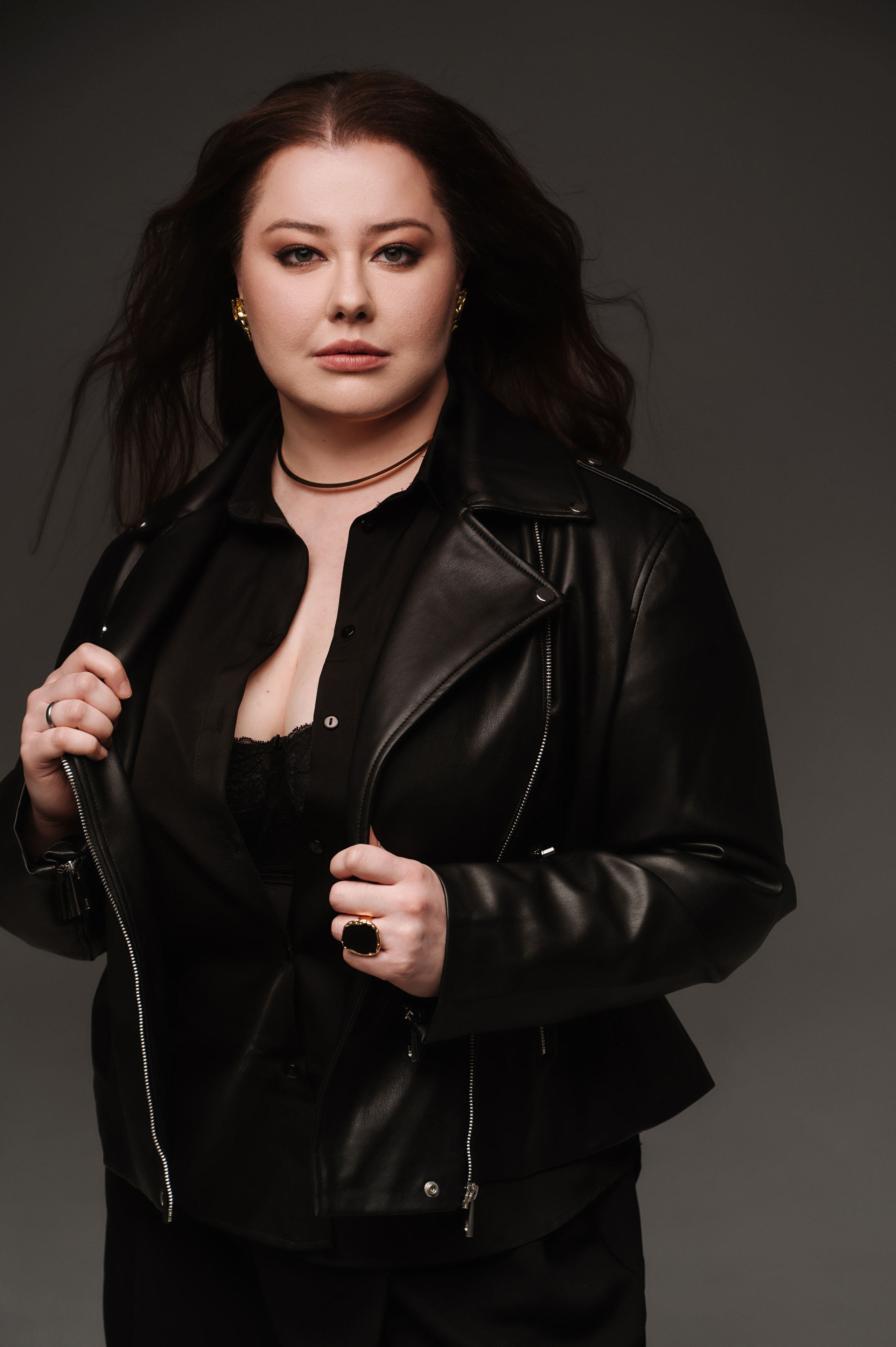 Лиана. Профессиональный фотограф беременности в СПБ. Стильные фотосессии беременности в стиле минимализм и классическая фотография