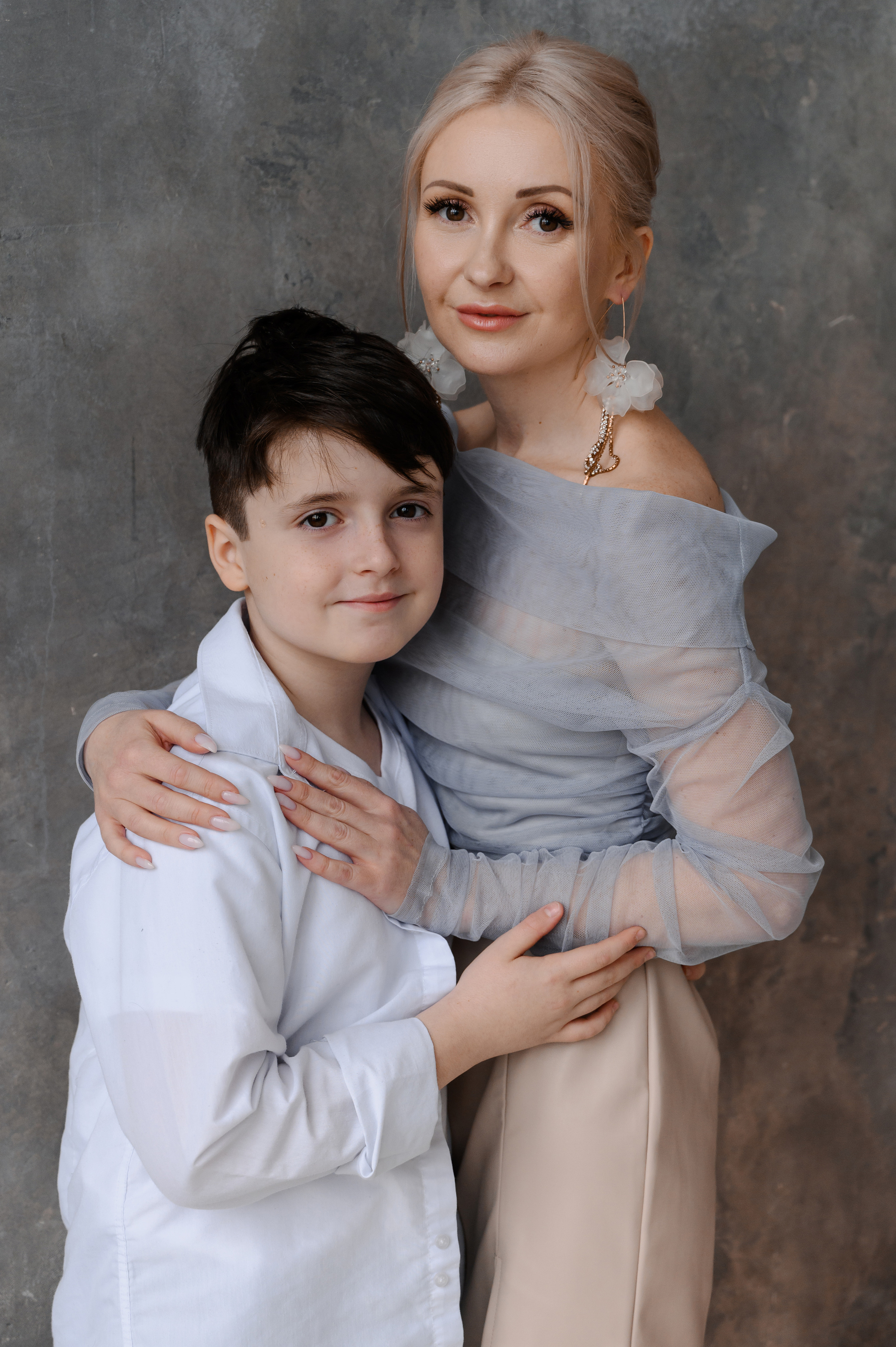 Ксения. Профессиональный фотограф беременности в СПБ. Стильные фотосессии беременности в стиле минимализм и классическая фотография