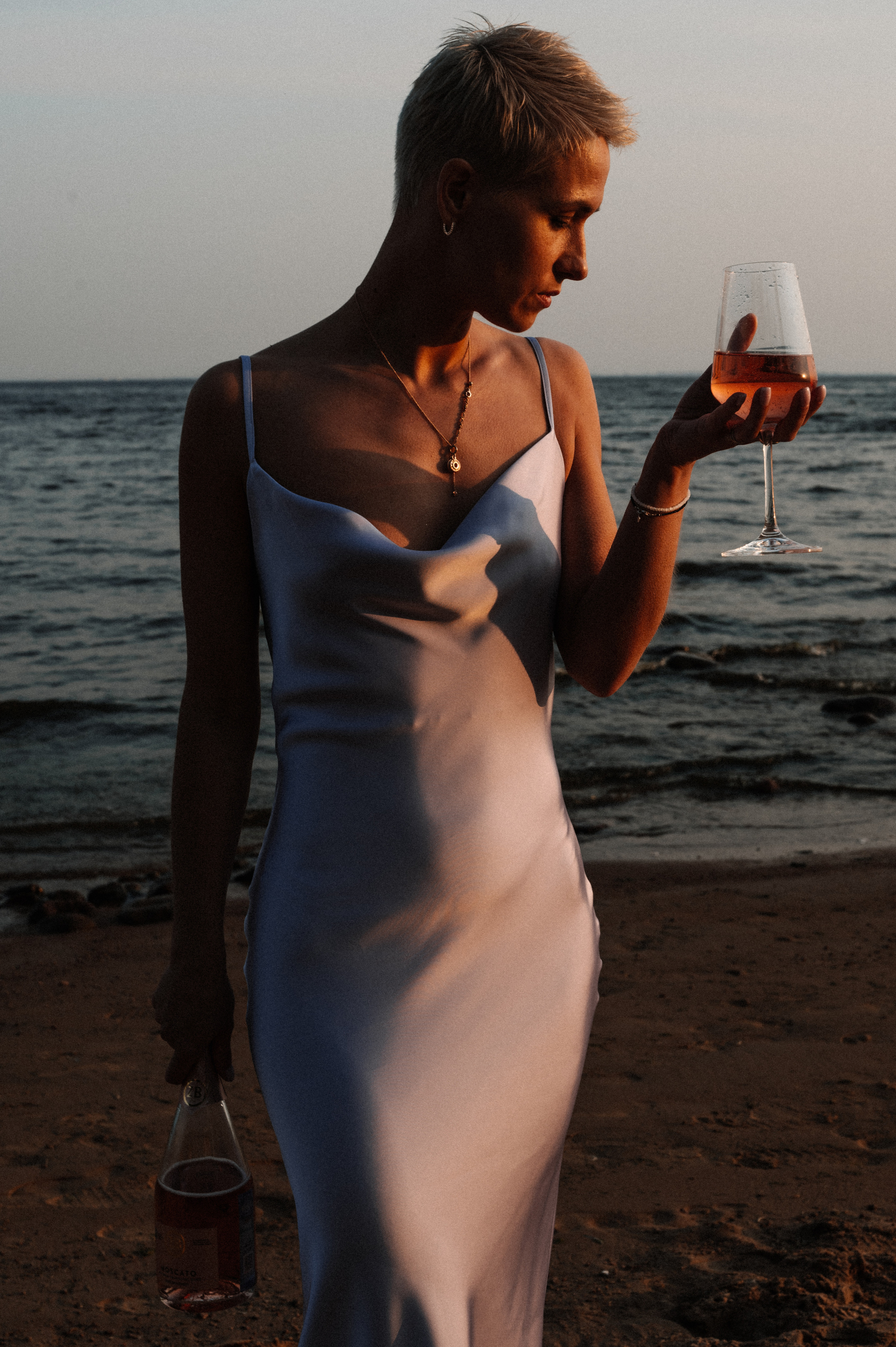 Алина. Профессиональный фотограф беременности в СПБ. Стильные фотосессии беременности в стиле минимализм и классическая фотография