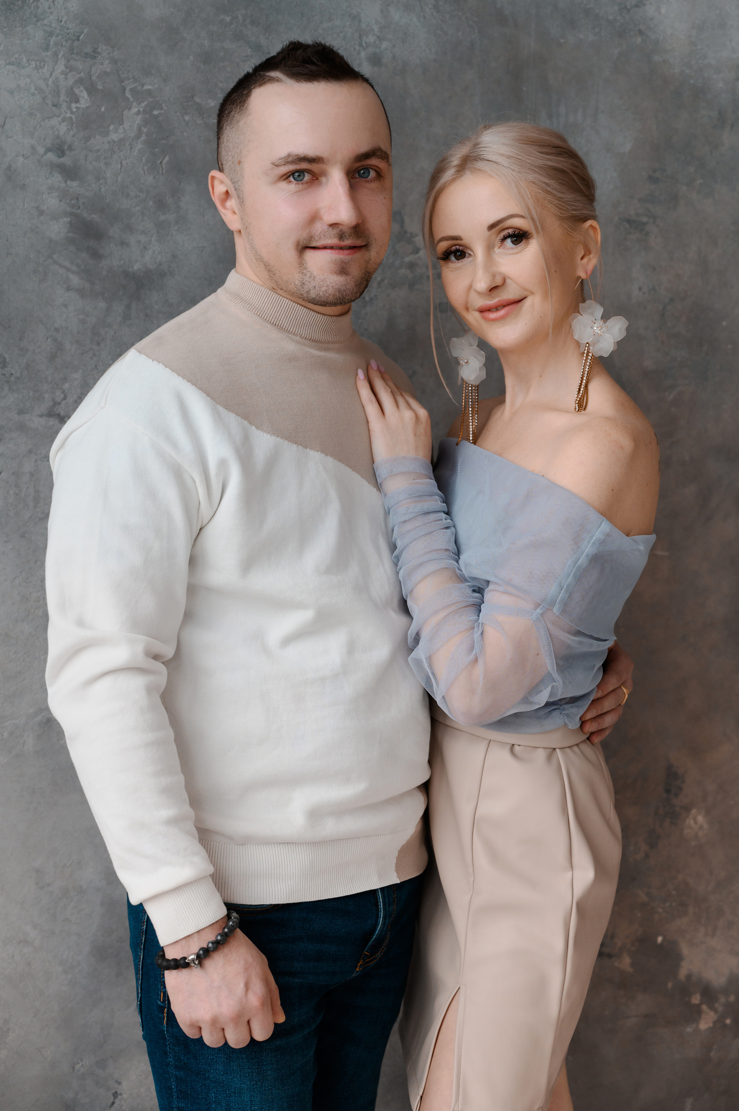 Ксения. Профессиональный фотограф беременности в СПБ. Стильные фотосессии беременности в стиле минимализм и классическая фотография