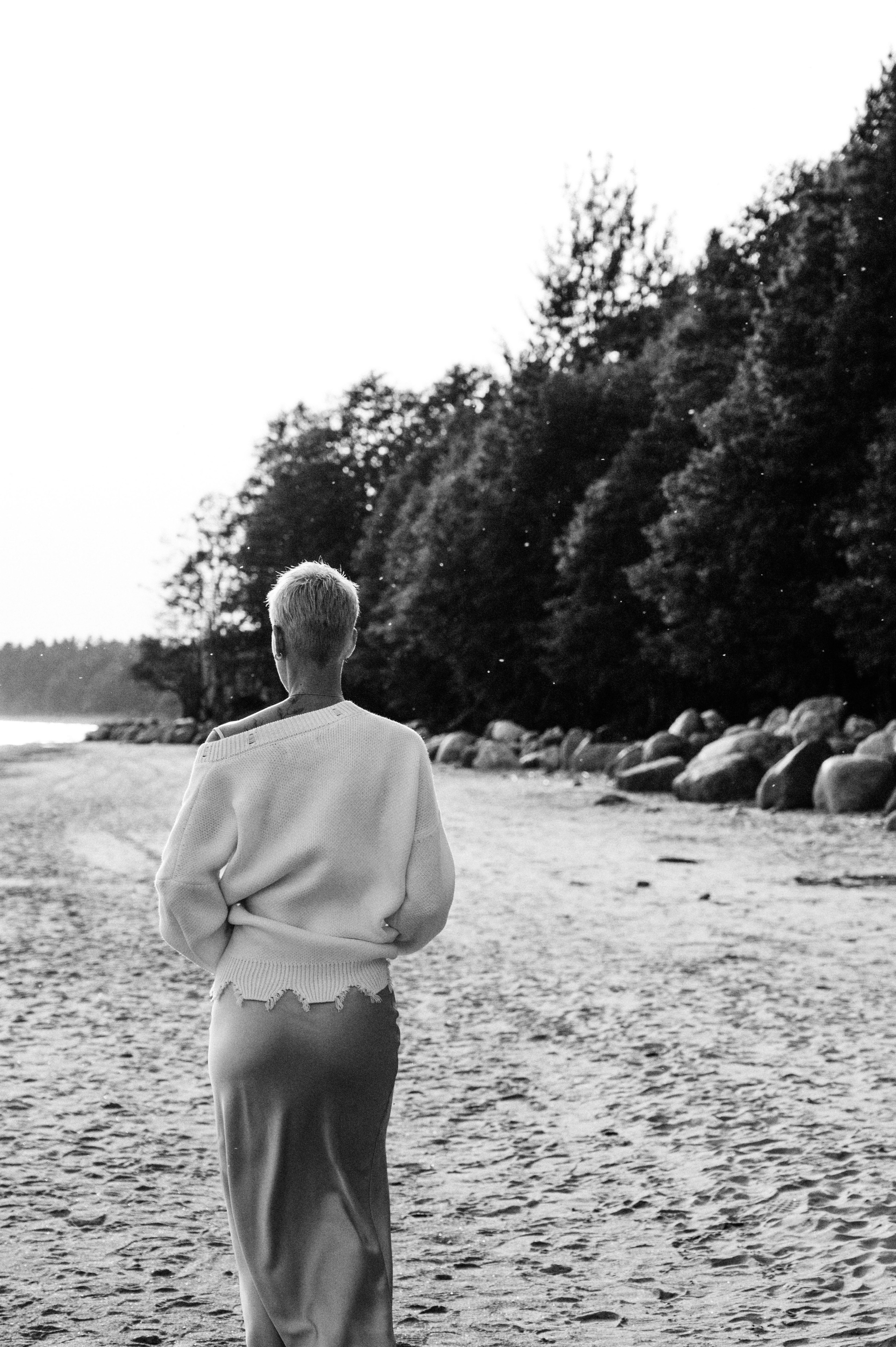 Алина. Профессиональный фотограф беременности в СПБ. Стильные фотосессии беременности в стиле минимализм и классическая фотография