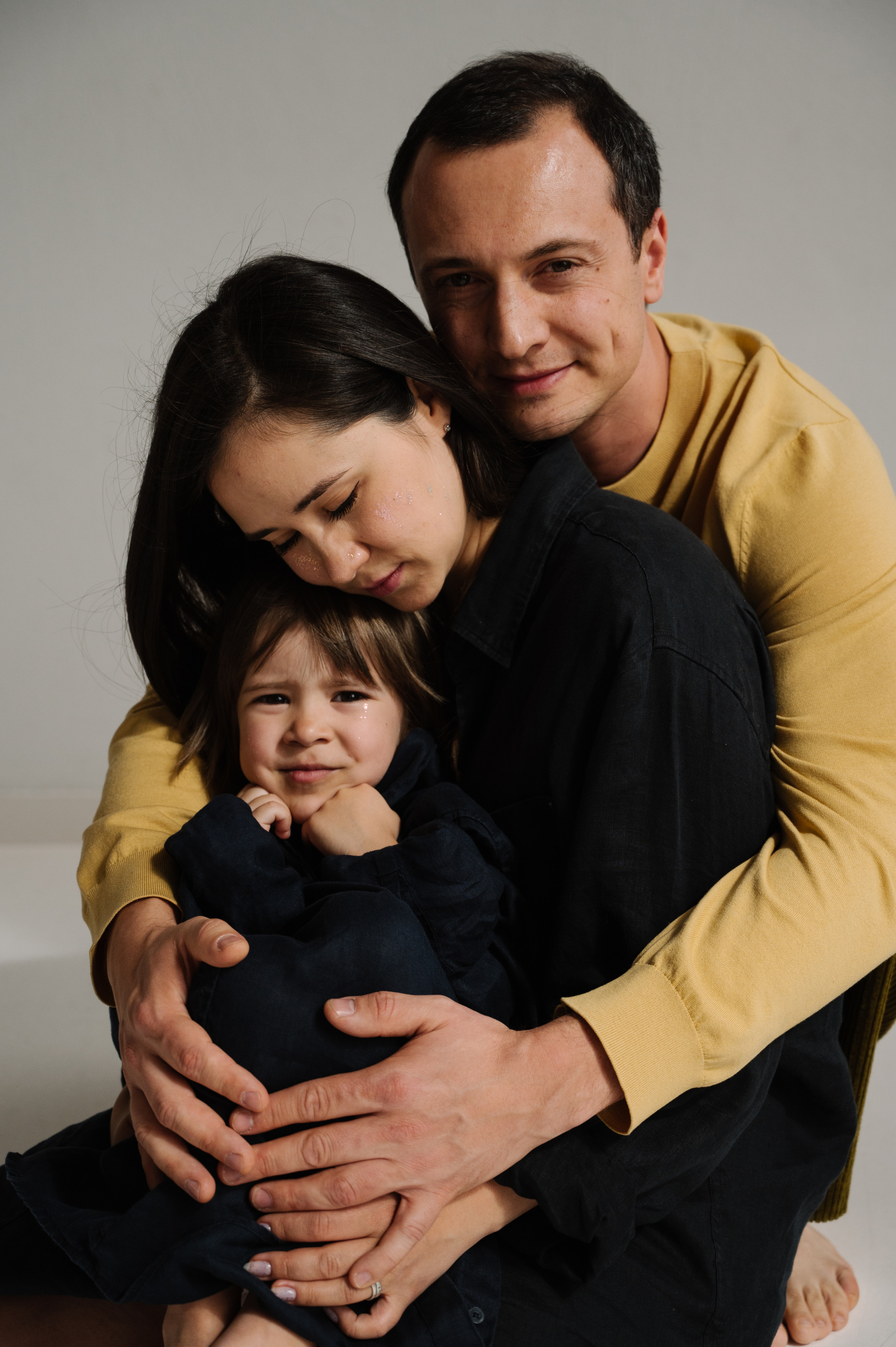 Дарья. Профессиональный фотограф беременности в СПБ. Стильные фотосессии беременности в стиле минимализм и классическая фотография