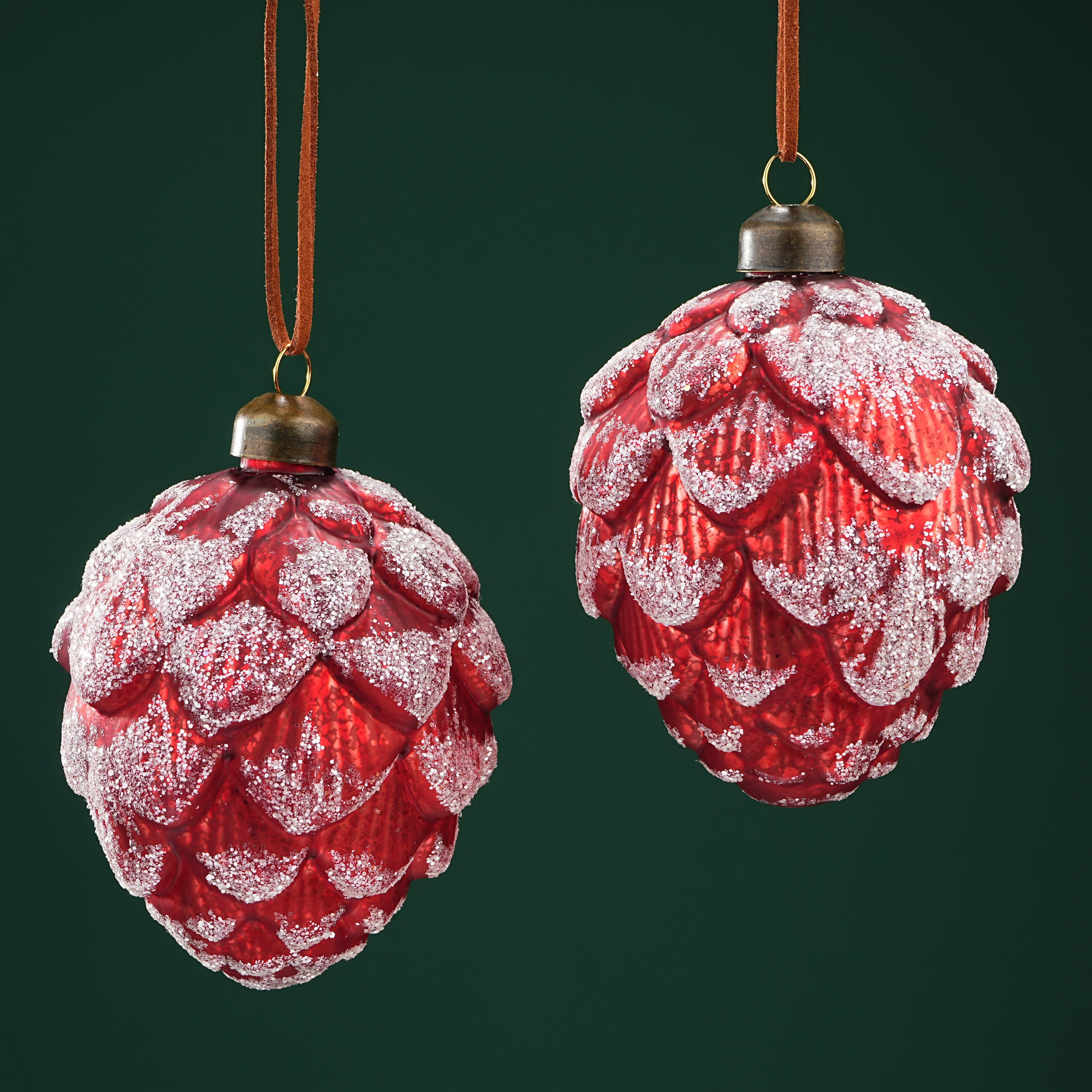 Елочные игрушки и шары. Профессиональный фотограф в Москве и МО