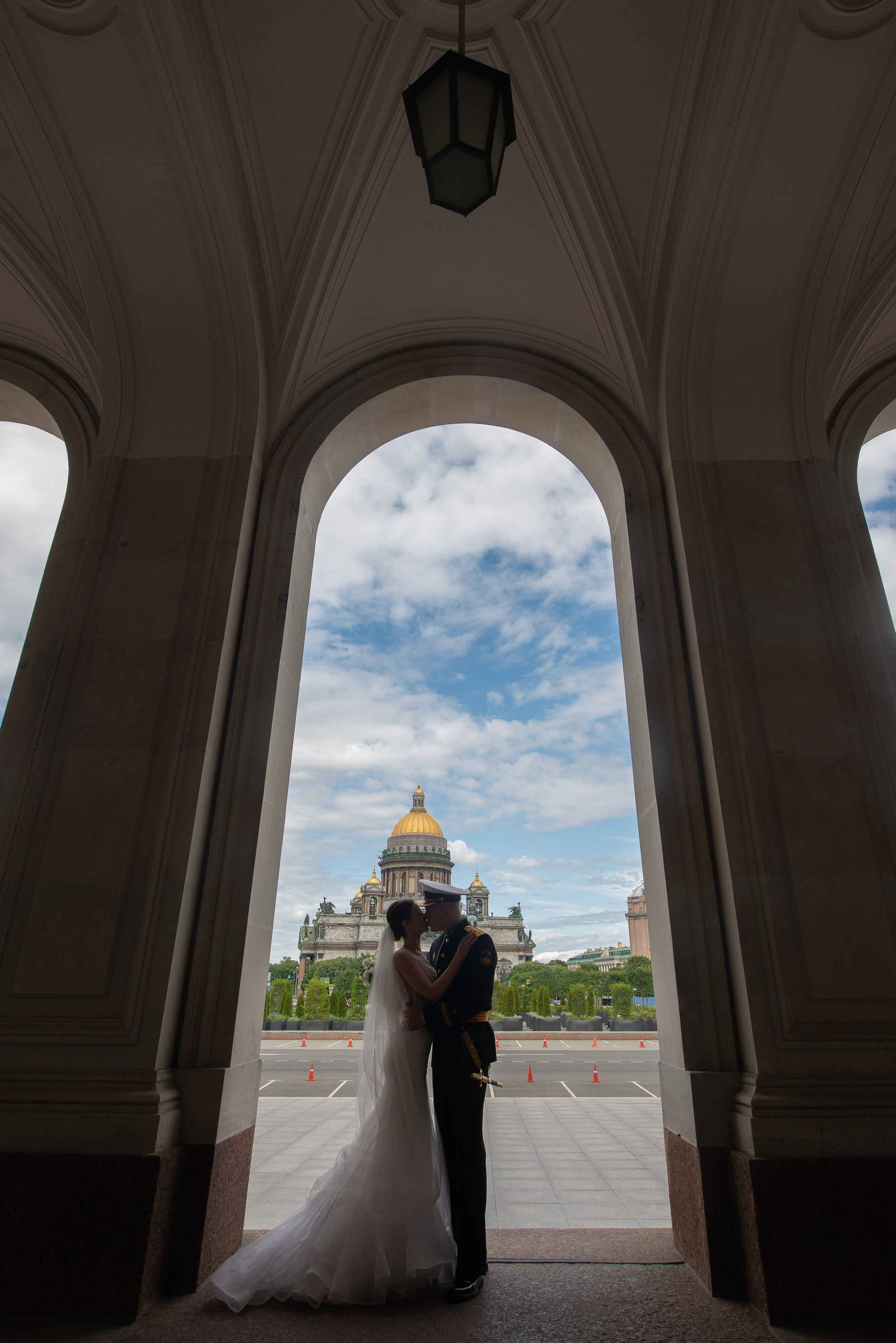 Елизавета и Максим (фотосессия у Дворца Штиглица, набережная Мойки и у Законодательного собрания). Портретный, семейный и свадебный фотограф в Санкт-Петербурге и в Пушкине Ширяев Денис