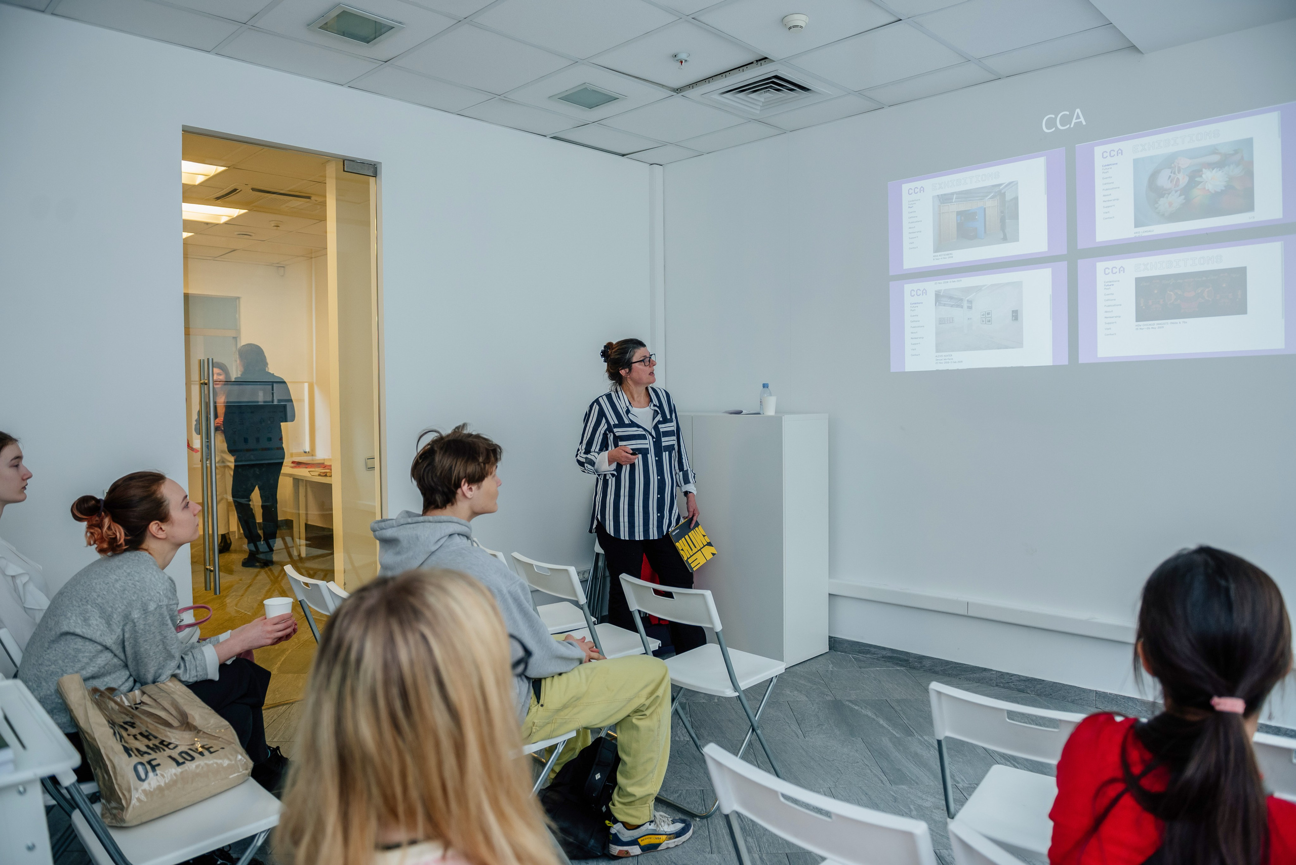 Английская школа. Study Lab. Фотограф LANA STIL. Семейный, репортажный фотограф, студия. Женский, мужской портрет. Фотографирую территориально в г. Королев, Москва, МО