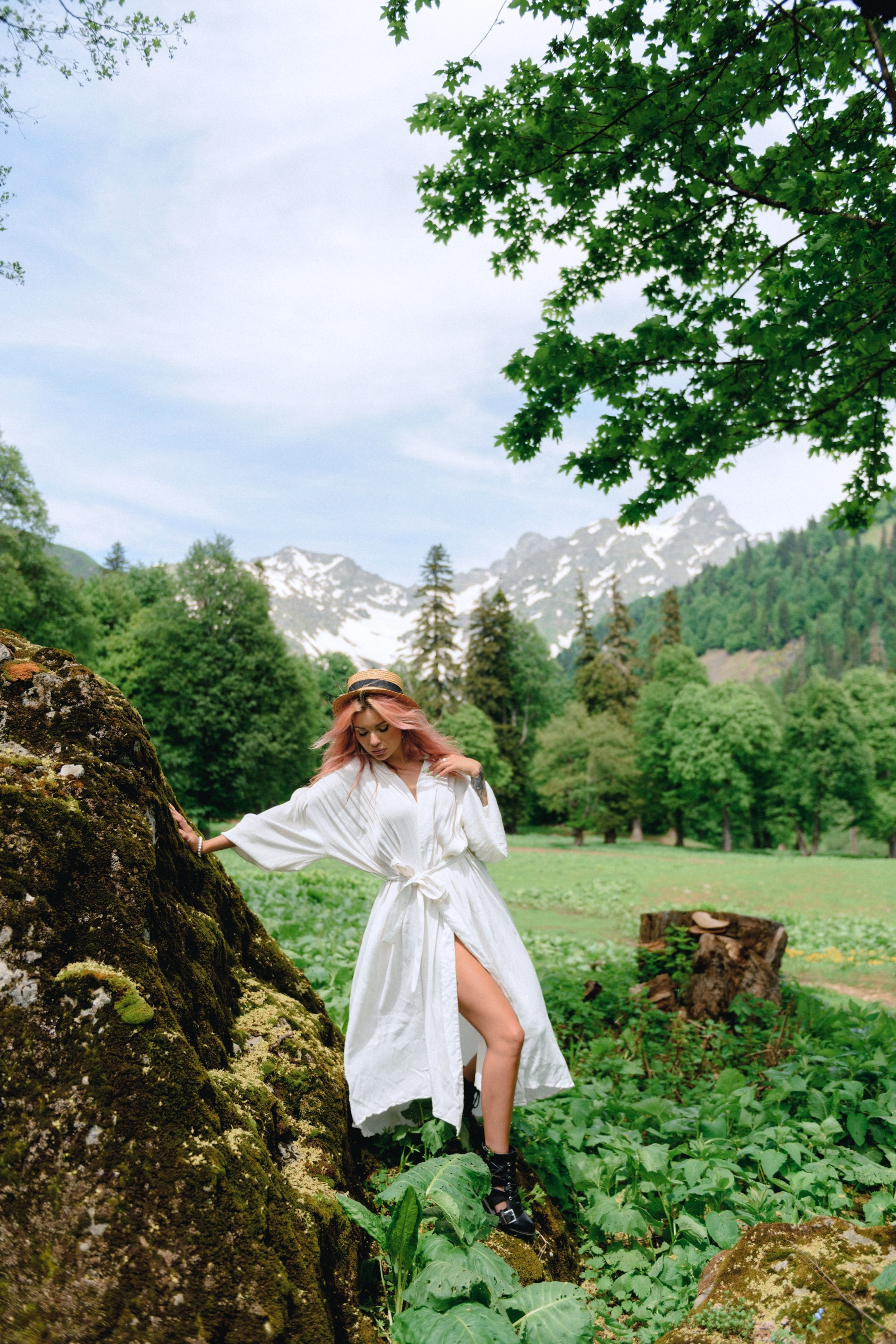 Alpine meadows phototour|The Italian Dolomites Love Story photoshoot. Fedor Lemeshko — Destination Wedding and Family Lifestyle photographer