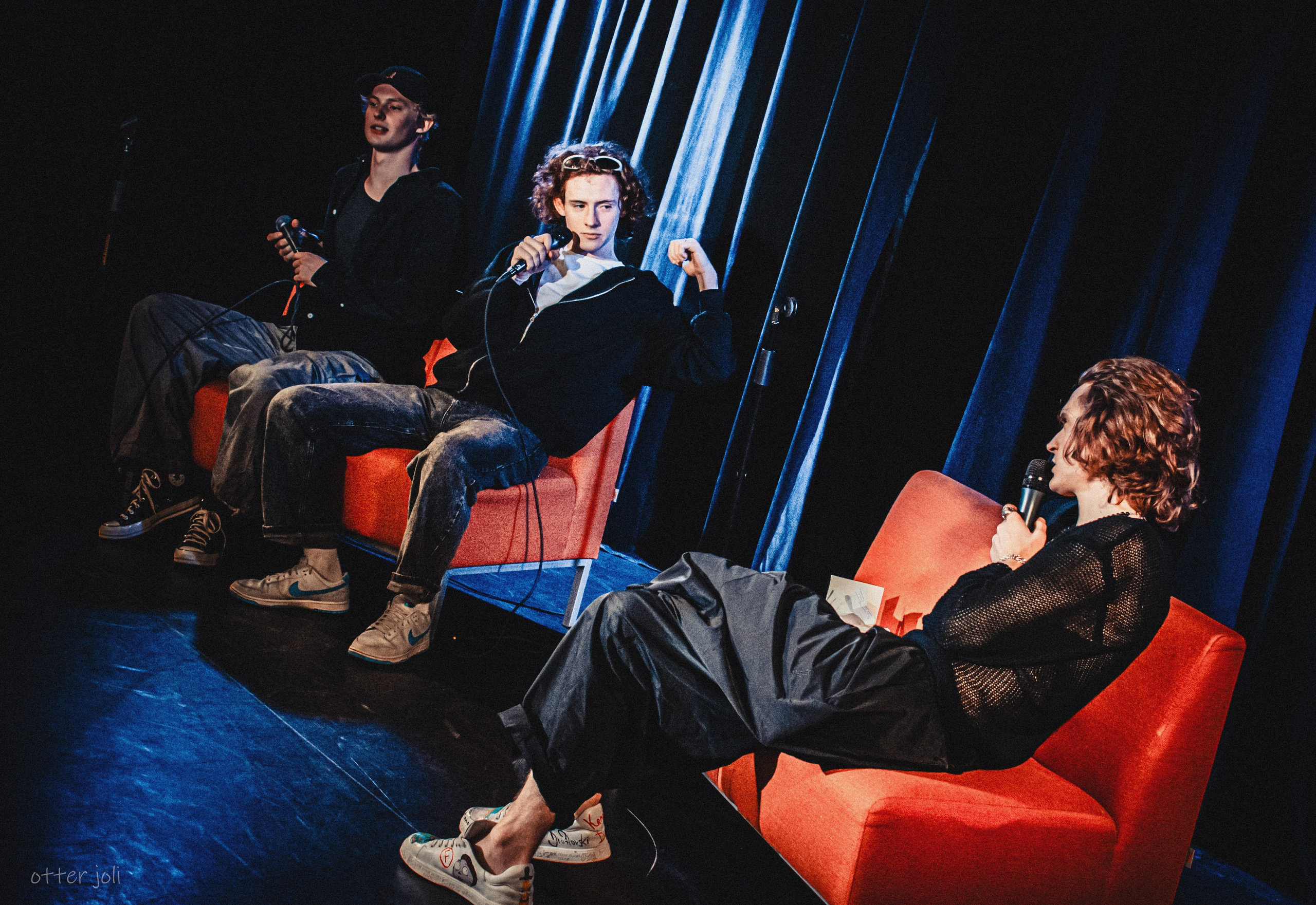 Квартирник «За пределами сюжета» | OFF-театр. Концертный репортёр Валерия Сафина