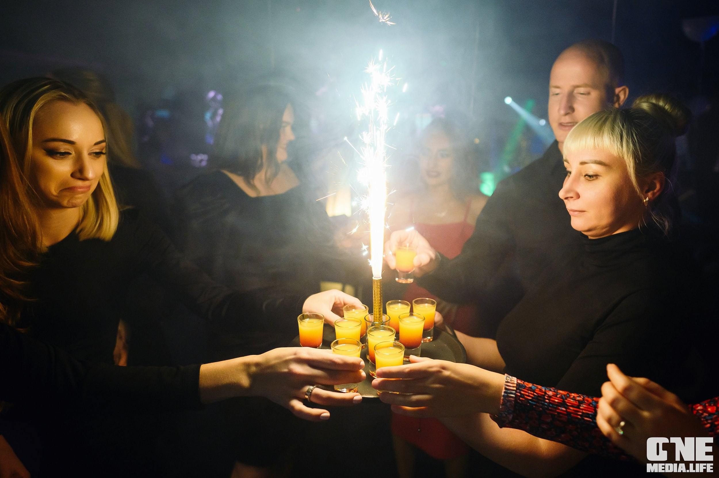 Фоторепортаж из караоке-клуба Эйфория. One Media Life: фоторепортажи, фотоотчеты с мероприятий и заведений