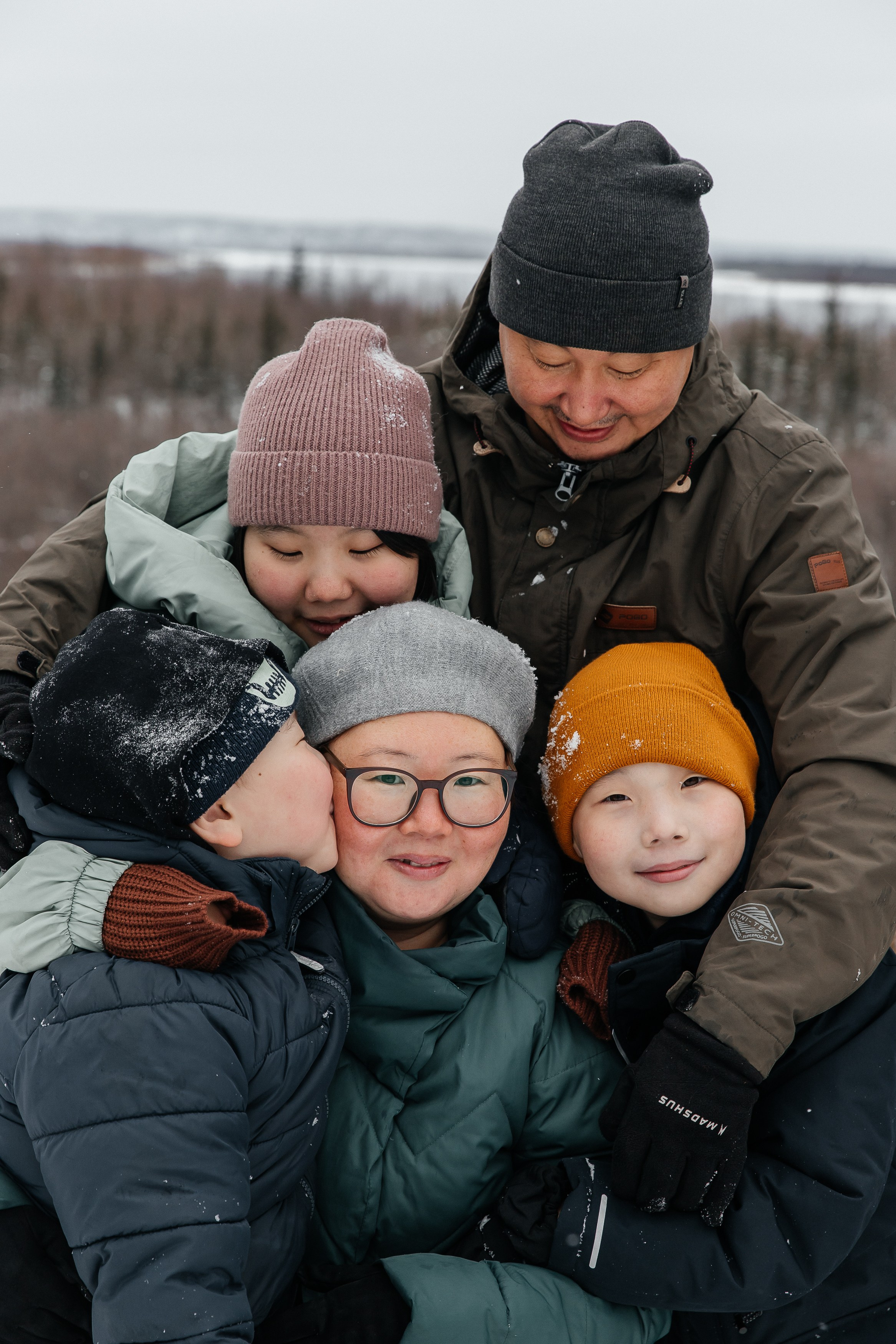 Степановы. Воронистая Анастасия. Фотограф Якутия, Томпонский район