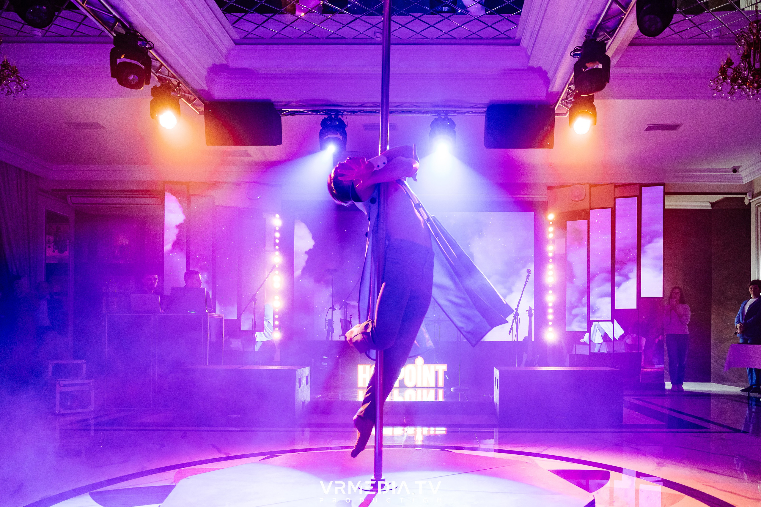 Международный женский день в ресторане «Лазурный берег»